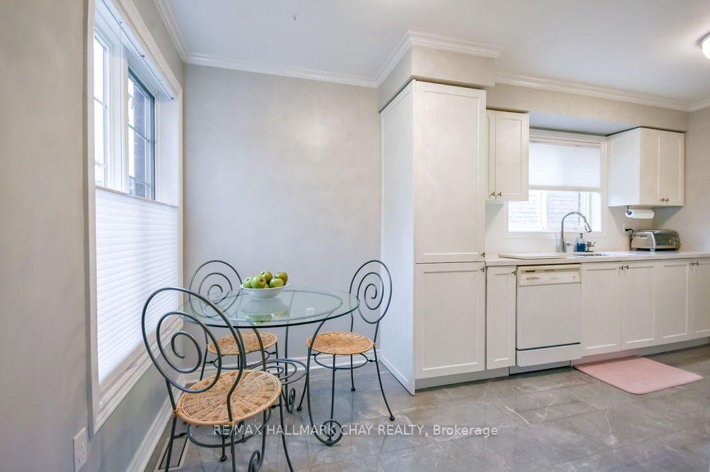 Photo 4 of 289 Esther Drive, Barrie, Painswick South — HOMEH