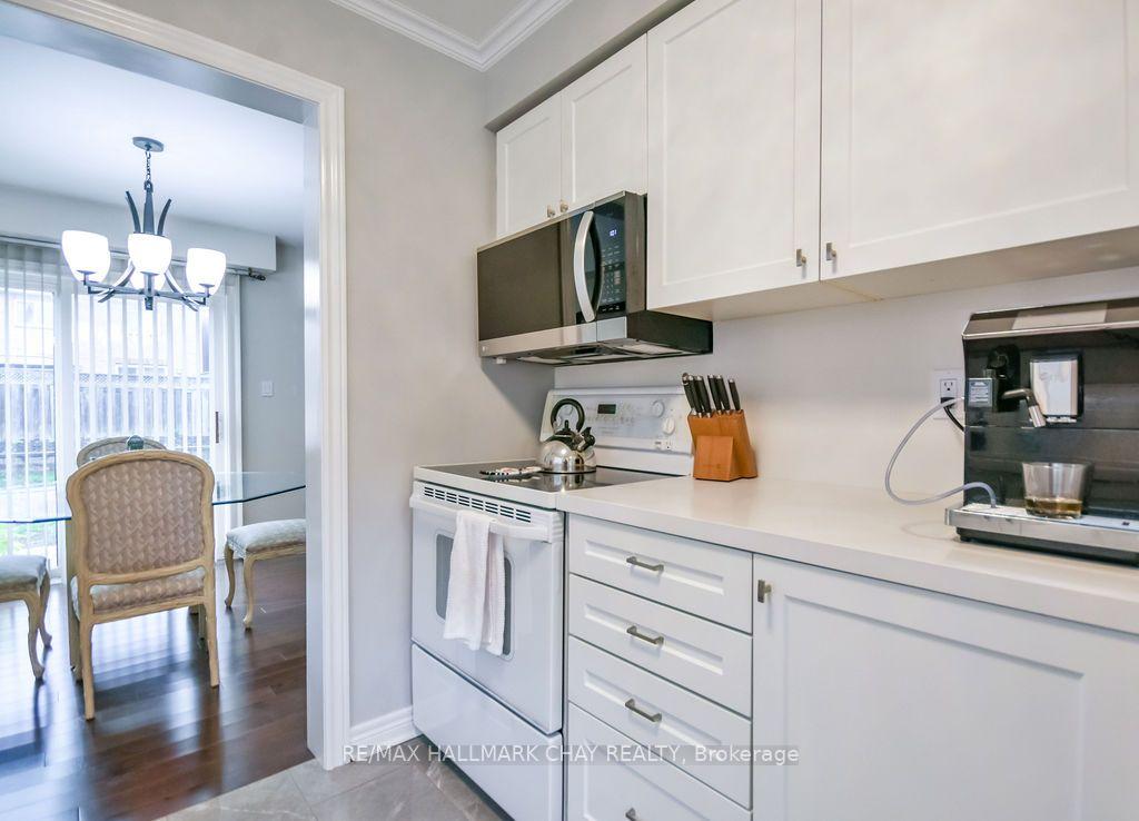 Photo 7 of 289 Esther Drive, Barrie, Painswick South — HOMEH