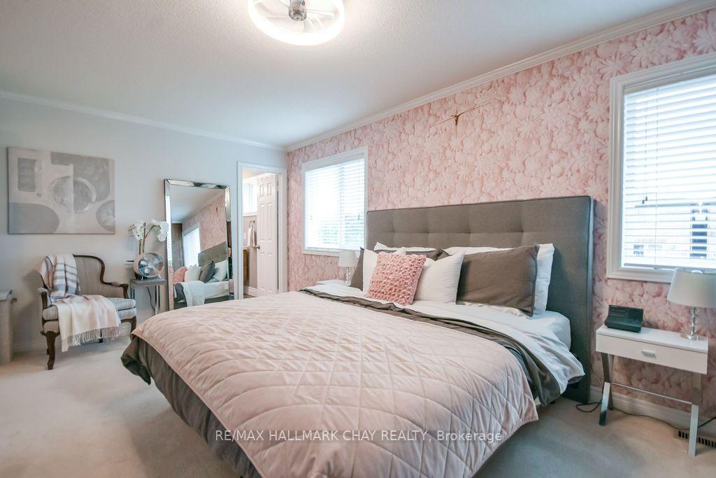 Photo 13 of 289 Esther Drive, Barrie, Painswick South — HOMEH