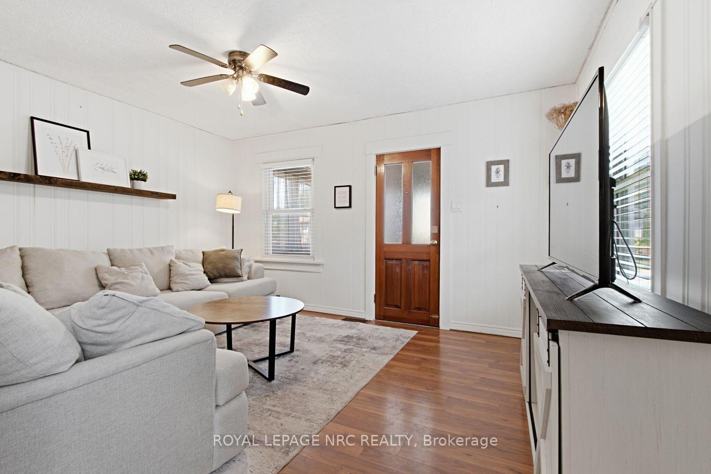 Photo 6 of 6422 Ash Street, Niagara Falls, Dorchester — HOMEH