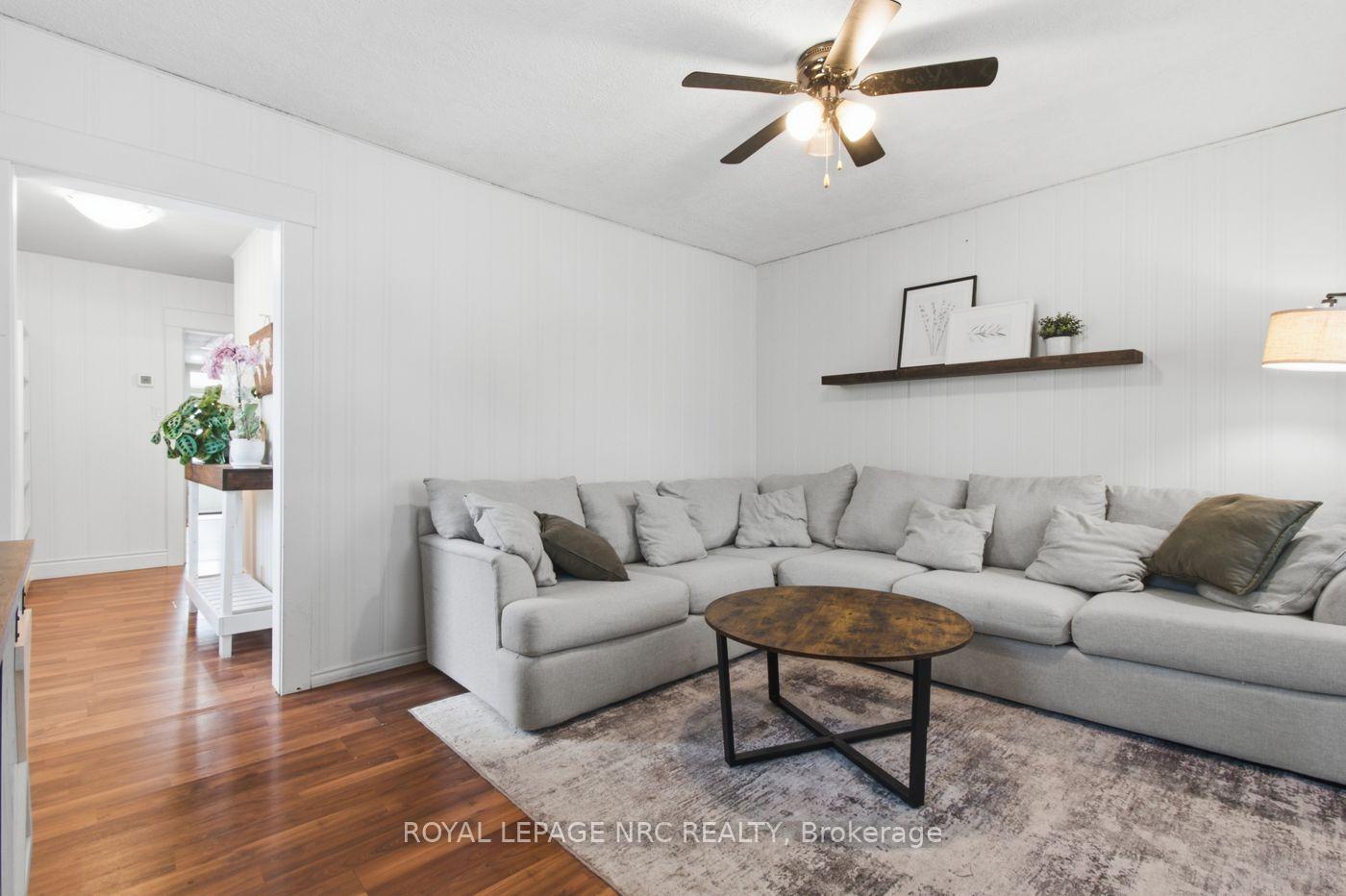 Photo 7 of 6422 Ash Street, Niagara Falls, Dorchester — HOMEH
