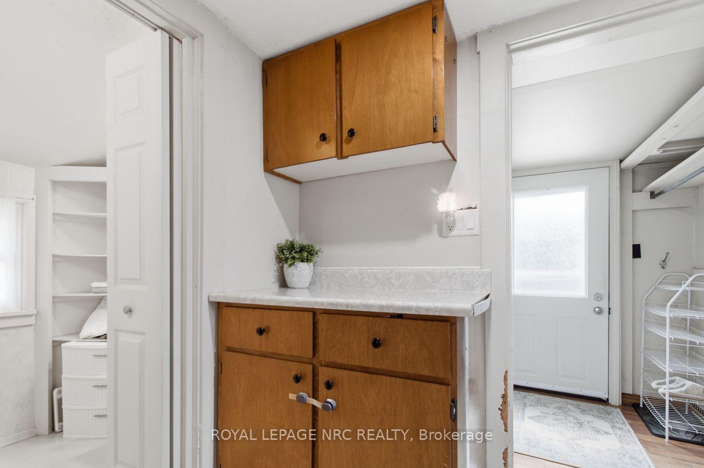 Photo 14 of 6422 Ash Street, Niagara Falls, Dorchester — HOMEH