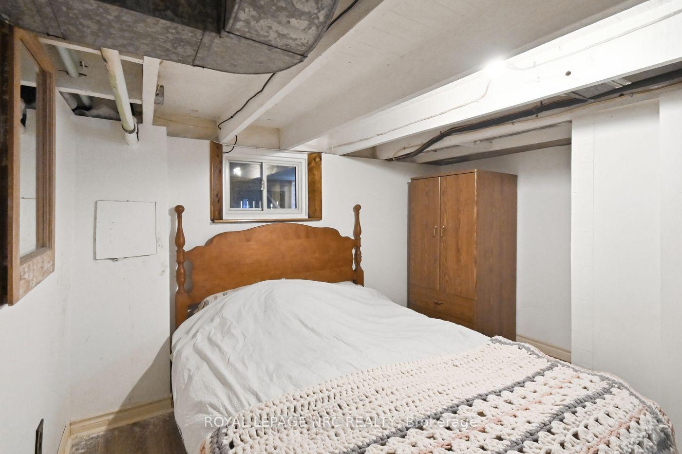 Photo 18 of 6422 Ash Street, Niagara Falls, Dorchester — HOMEH