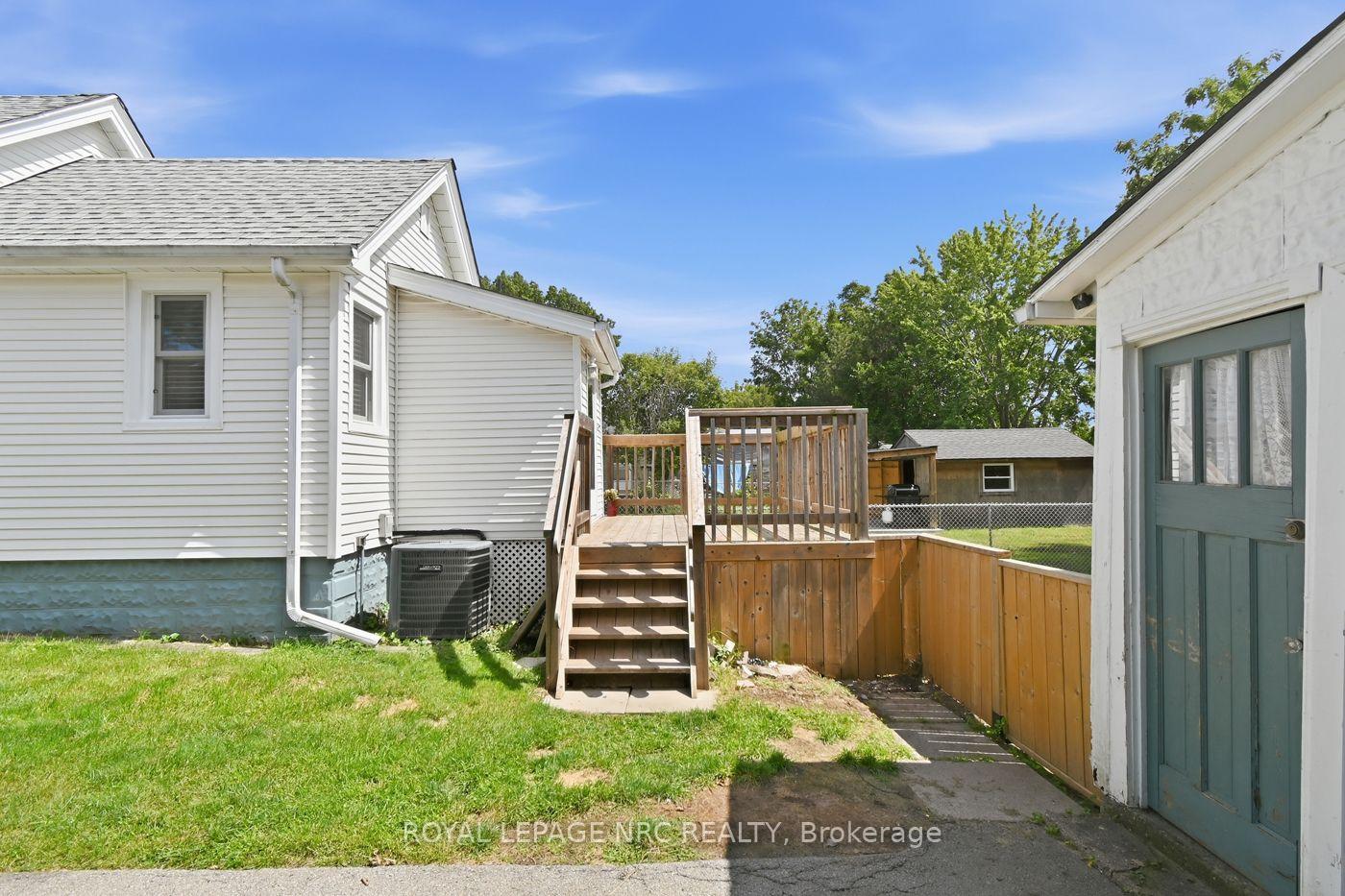 Photo 23 of 6422 Ash Street, Niagara Falls, Dorchester — HOMEH