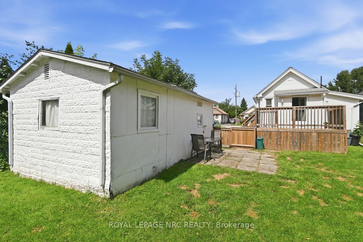 Photo 26 of 6422 Ash Street, Niagara Falls, Dorchester — HOMEH