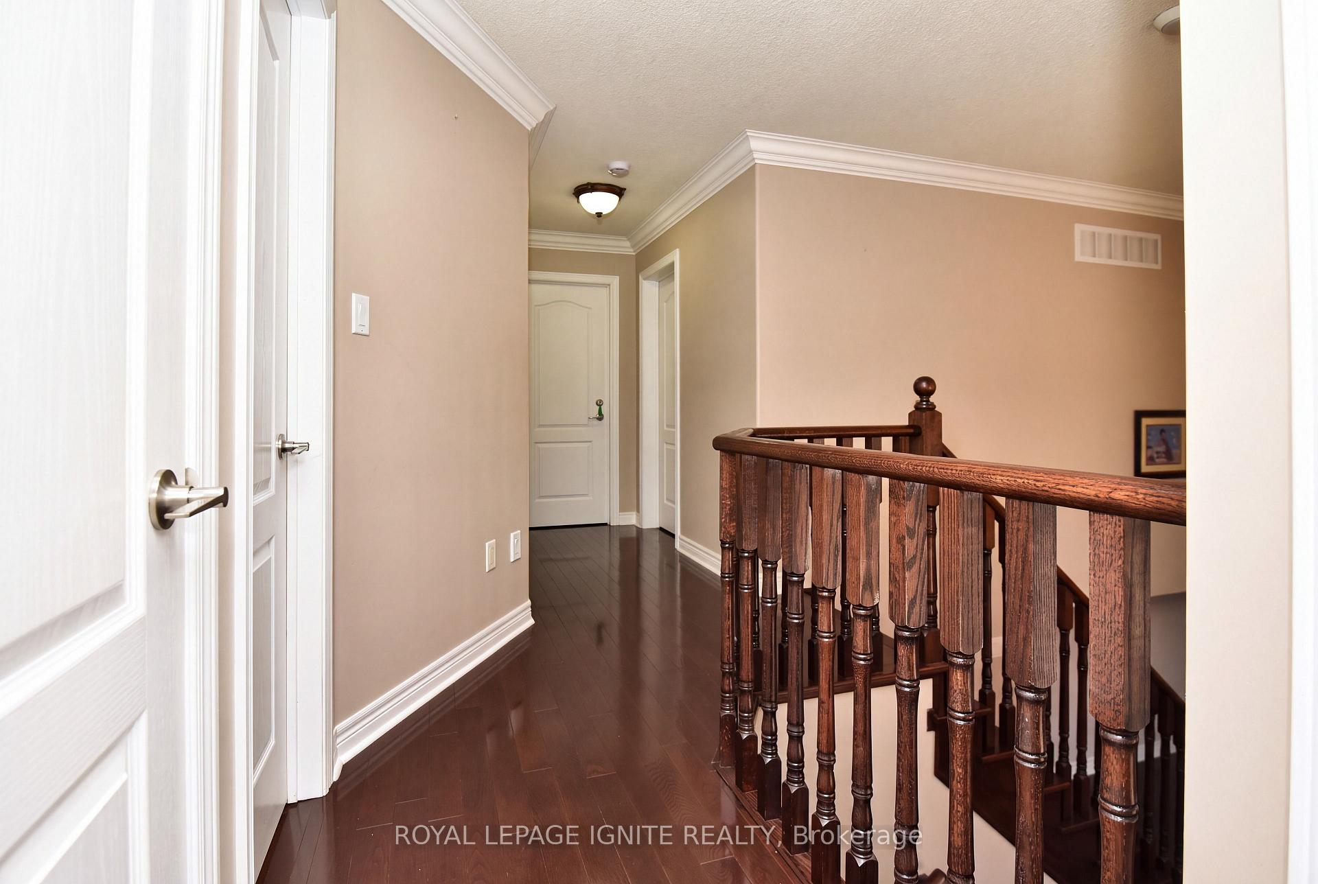 Photo 23 of 42 Grayleaf Drive, Whitchurch-Stouffville, Stouffville — HOMEH