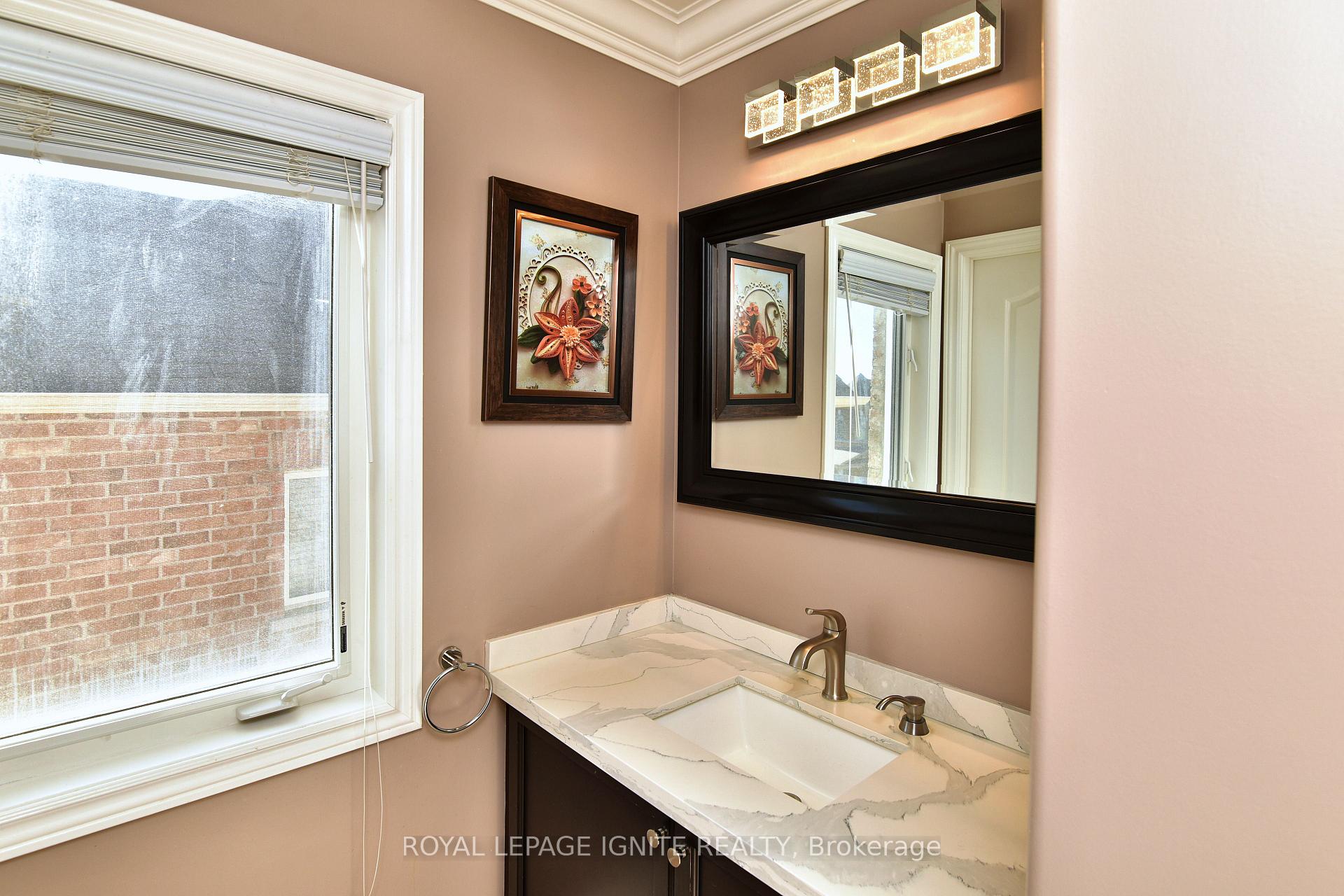 Photo 33 of 42 Grayleaf Drive, Whitchurch-Stouffville, Stouffville — HOMEH