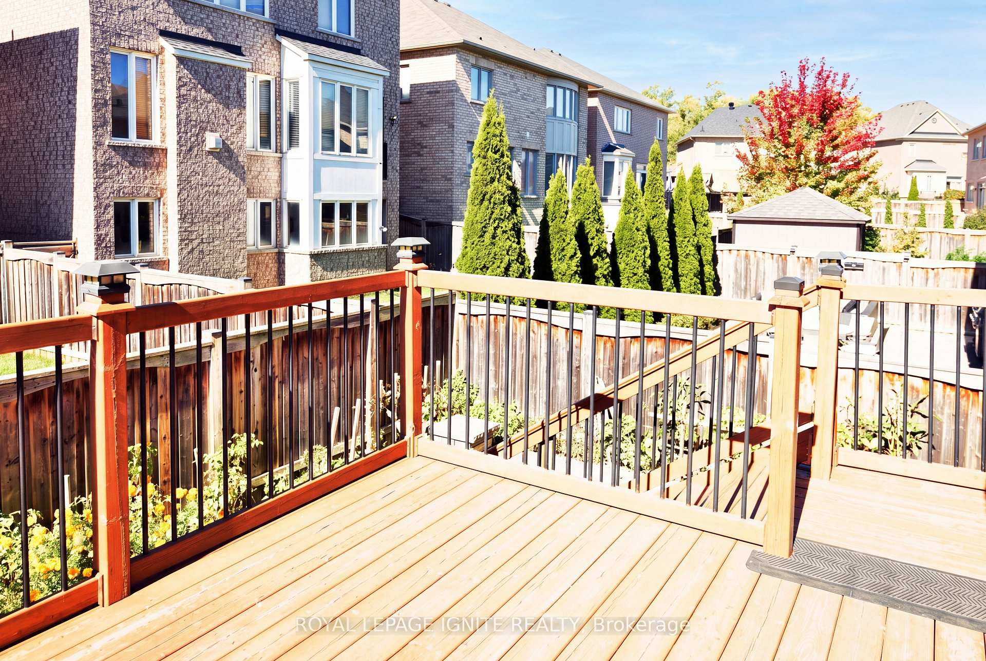 Photo 48 of 42 Grayleaf Drive, Whitchurch-Stouffville, Stouffville — HOMEH