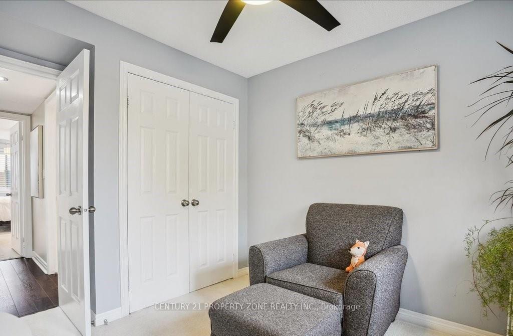 Photo 11 of Unit 35, 4045 Upper Middle Road, Burlington, Rose — HOMEH