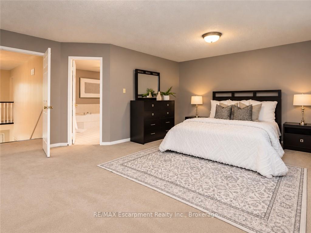 Photo 22 of 1348 Fieldcrest Lane, Oakville, Glen Abbey — HOMEH