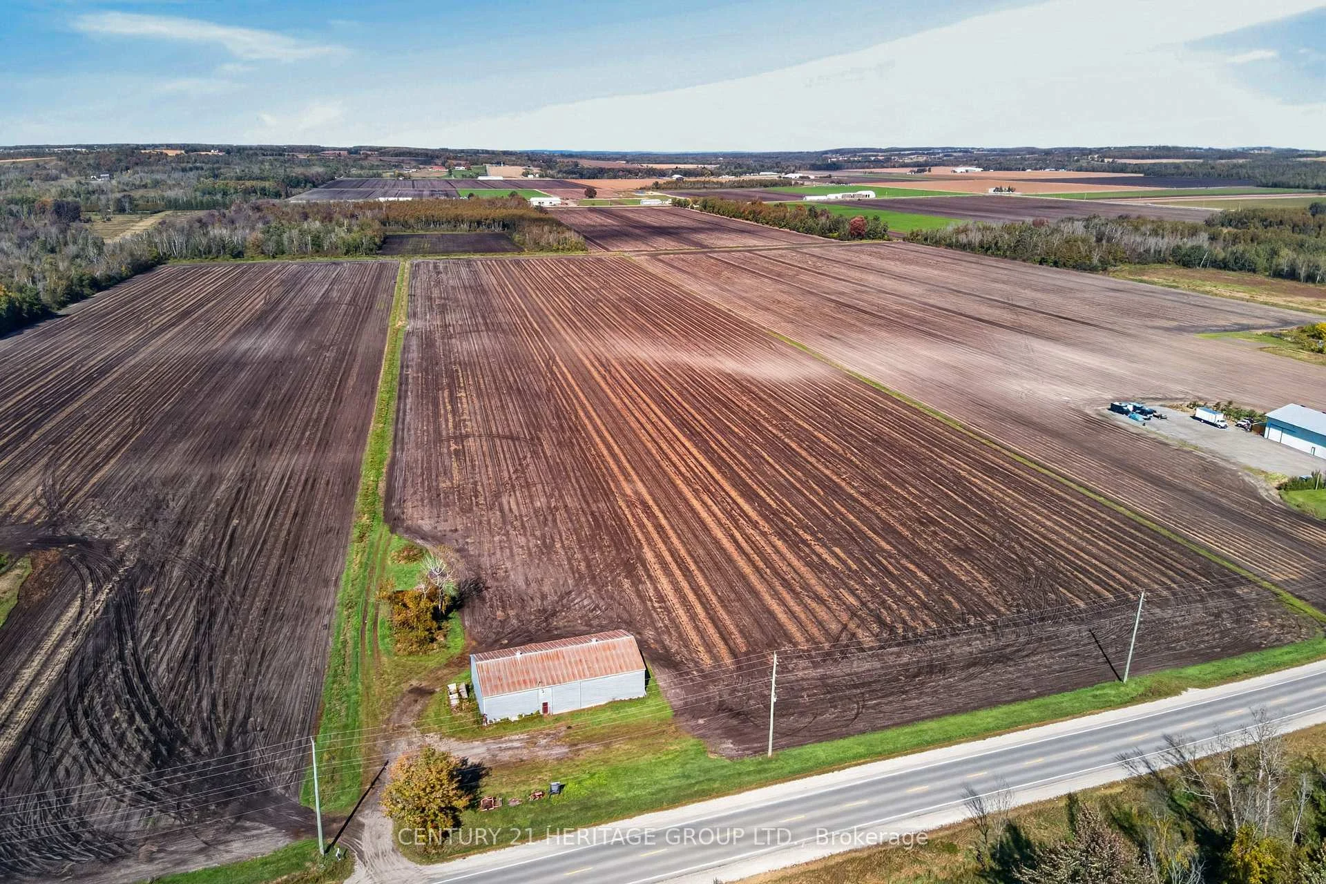 Photo 8 of Simcoe County Road 89, Innisfil, Rural Innisfil — HOMEH