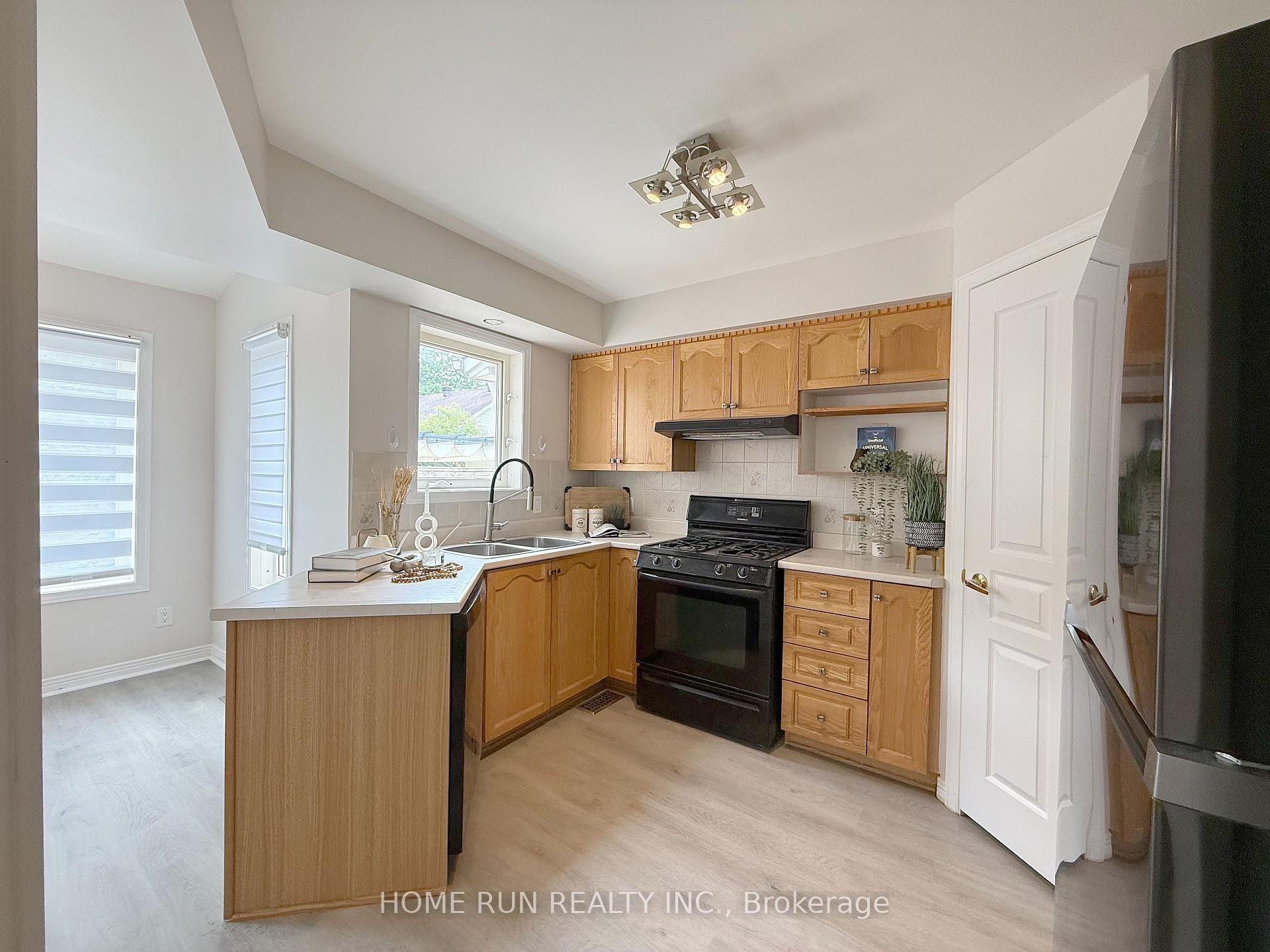 Photo 14 of 4354 Wildmint Square, Ottawa, Riverside South/Gloucester Glen — HOMEH