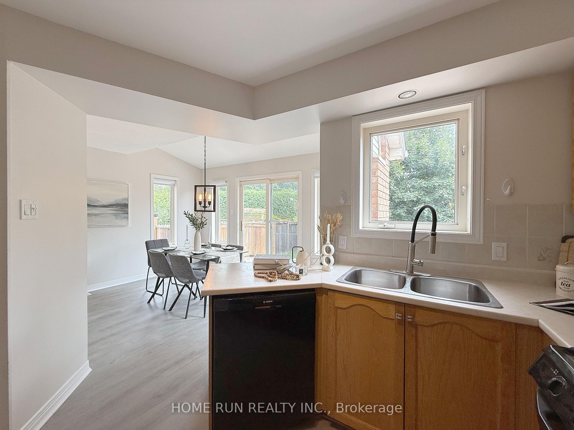 Photo 15 of 4354 Wildmint Square, Ottawa, Riverside South/Gloucester Glen — HOMEH