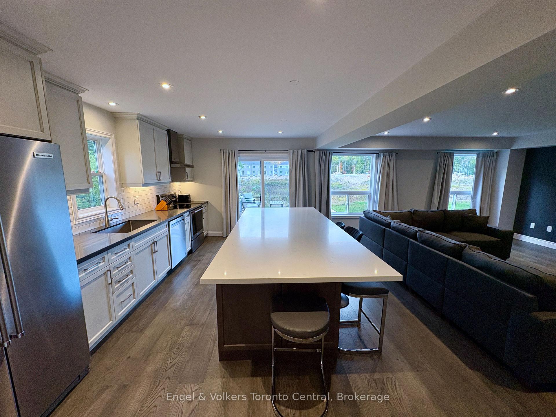 Photo 7 of 175 Wild Rose Drive, Gravenhurst, Muskoka (S) — HOMEH