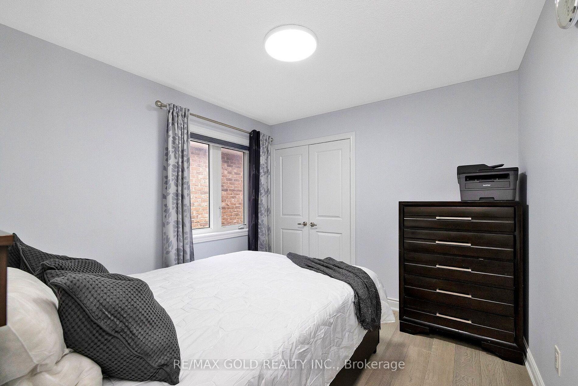 Photo 9 of 47 Antibes Drive, Brampton, Credit Valley — HOMEH