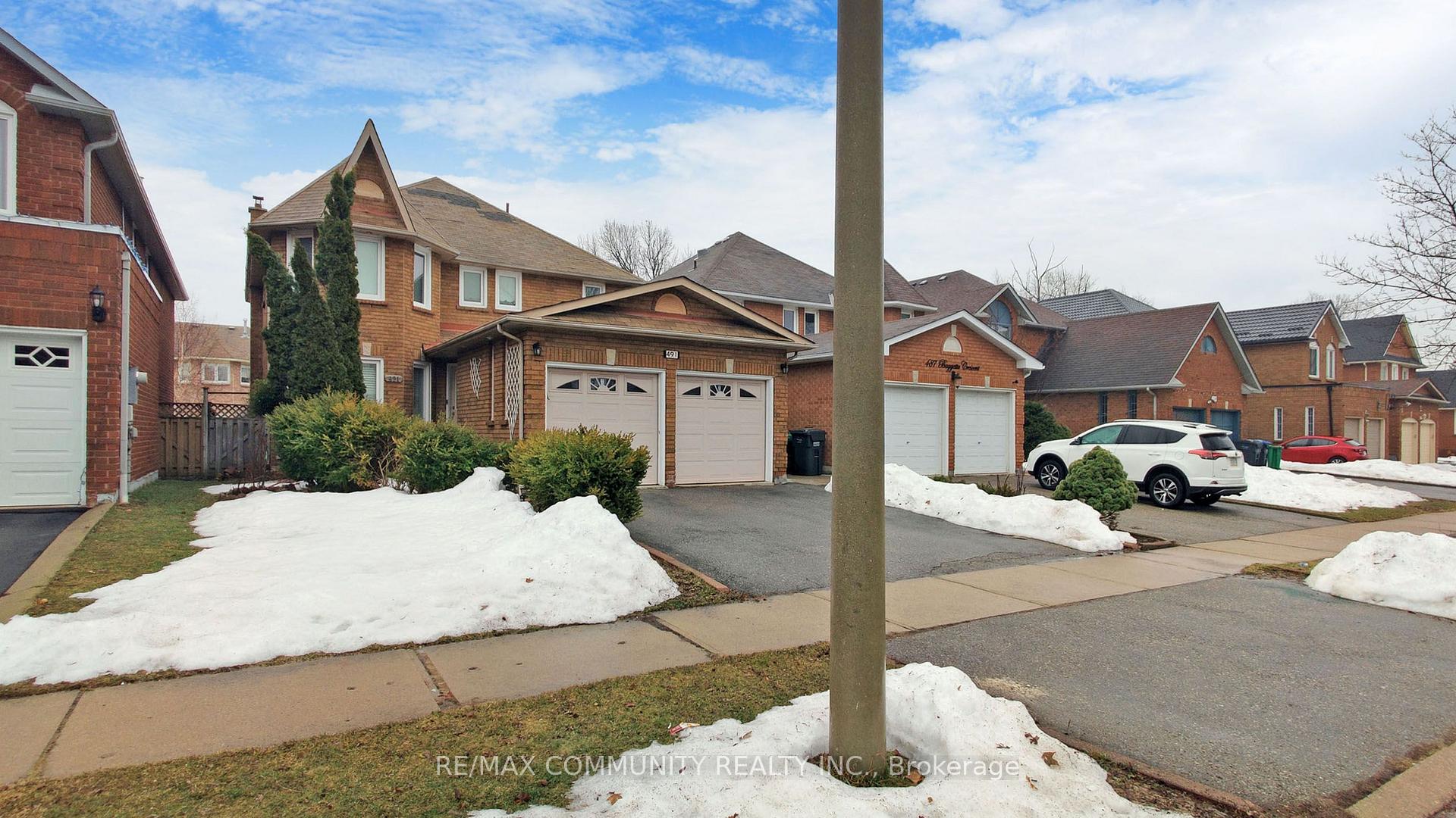 Photo 6 of Unit Basement, 491 Baggetta Crescent, Mississauga, Hurontario — HOMEH