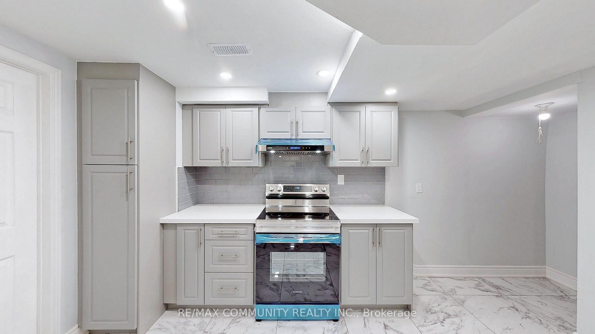 Photo 9 of Unit Basement, 491 Baggetta Crescent, Mississauga, Hurontario — HOMEH