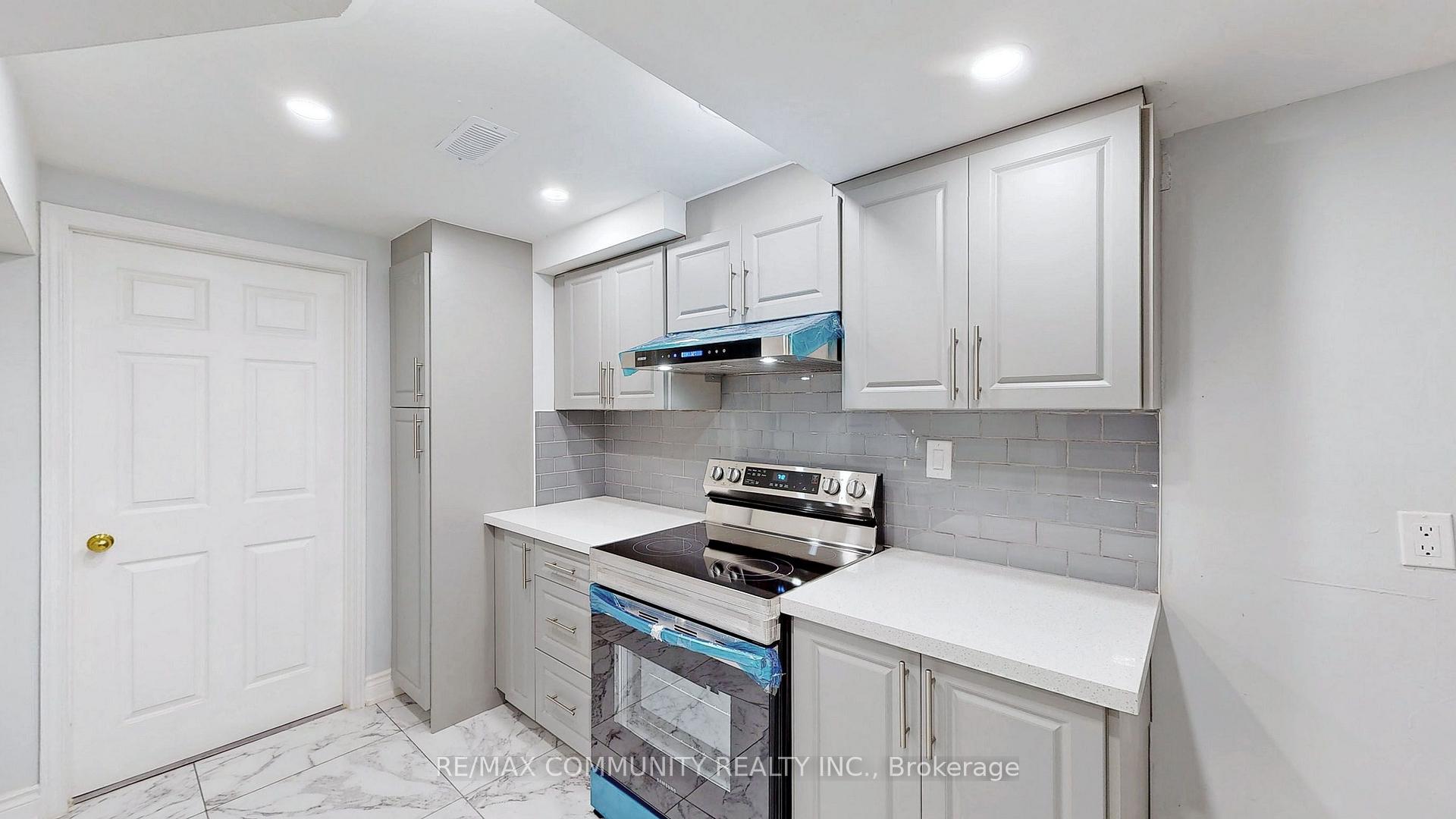 Photo 10 of Unit Basement, 491 Baggetta Crescent, Mississauga, Hurontario — HOMEH