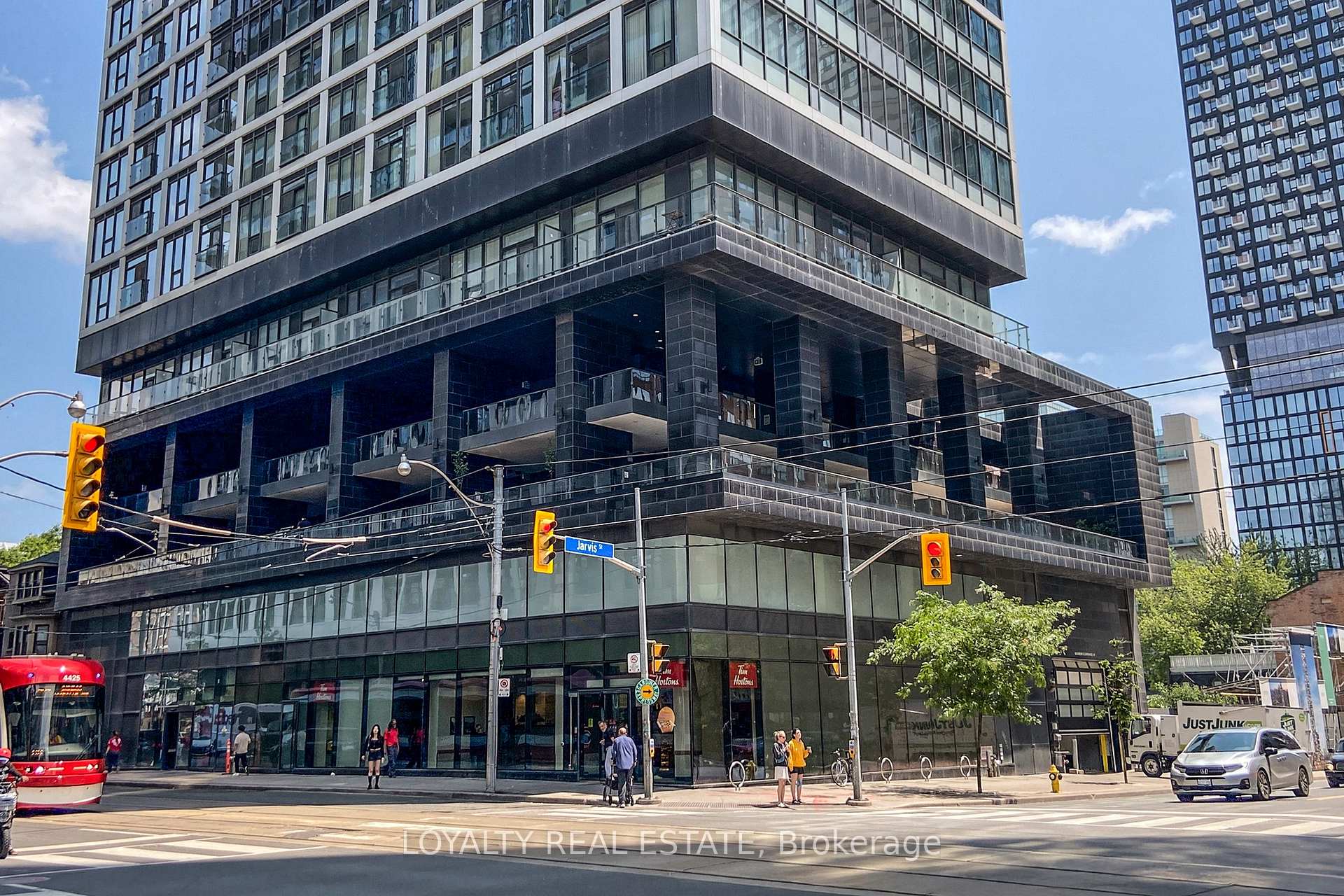 Photo 6 of Unit 1701, 181 Dundas Street E, Toronto, Moss Park — HOMEH