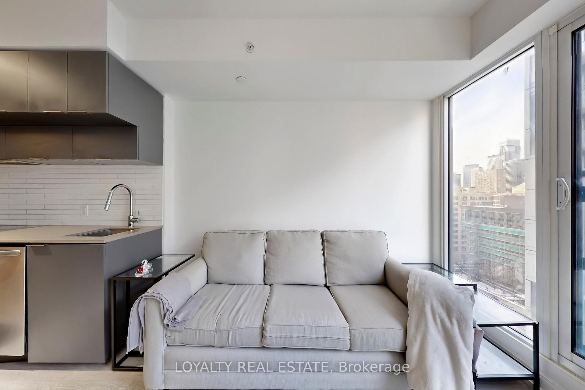 Photo 19 of Unit 1701, 181 Dundas Street E, Toronto, Moss Park — HOMEH