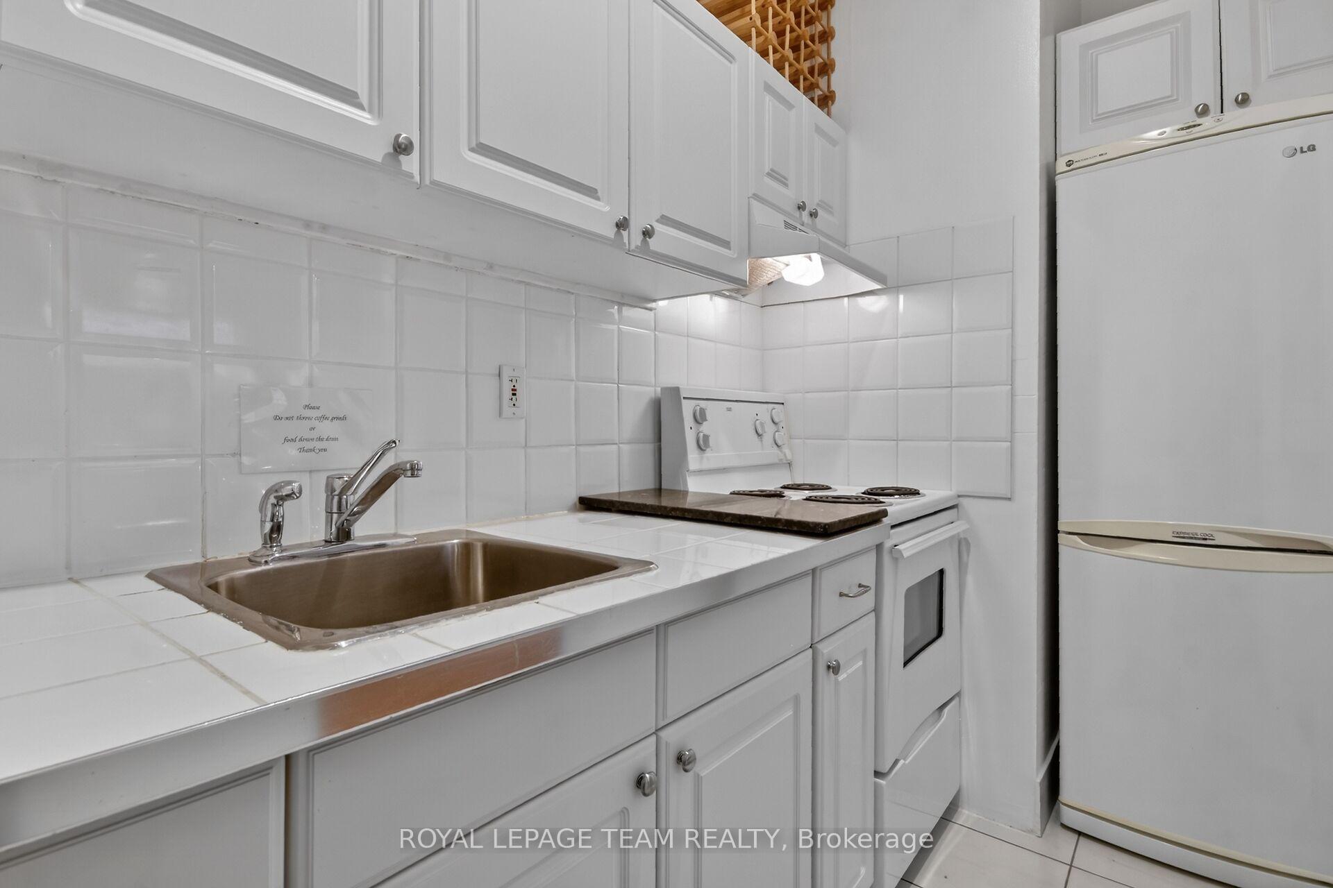 Photo 13 of 64 Delaware Avenue, Ottawa, Ottawa Centre/Golden Triangle — HOMEH