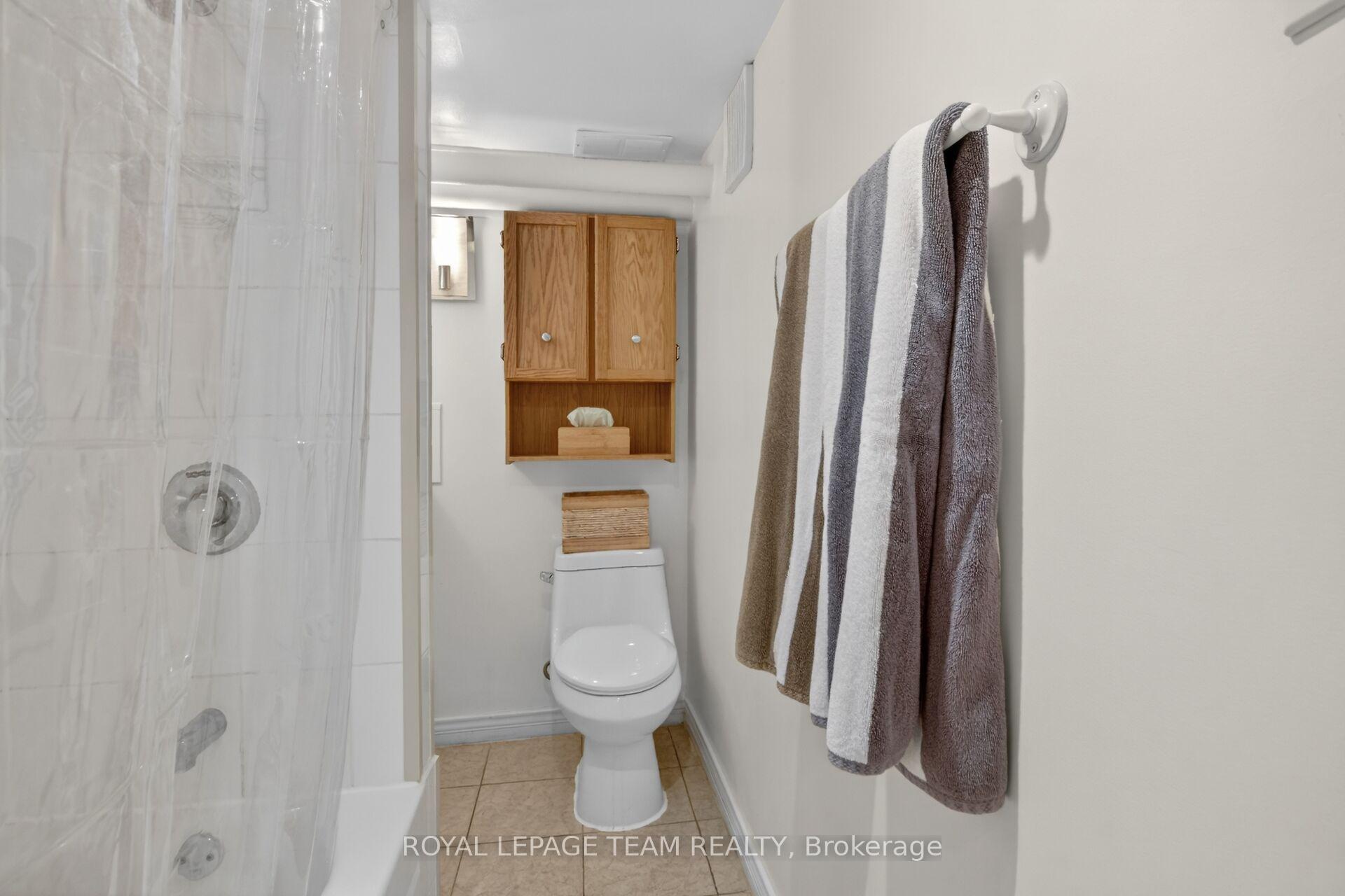 Photo 22 of 64 Delaware Avenue, Ottawa, Ottawa Centre/Golden Triangle — HOMEH