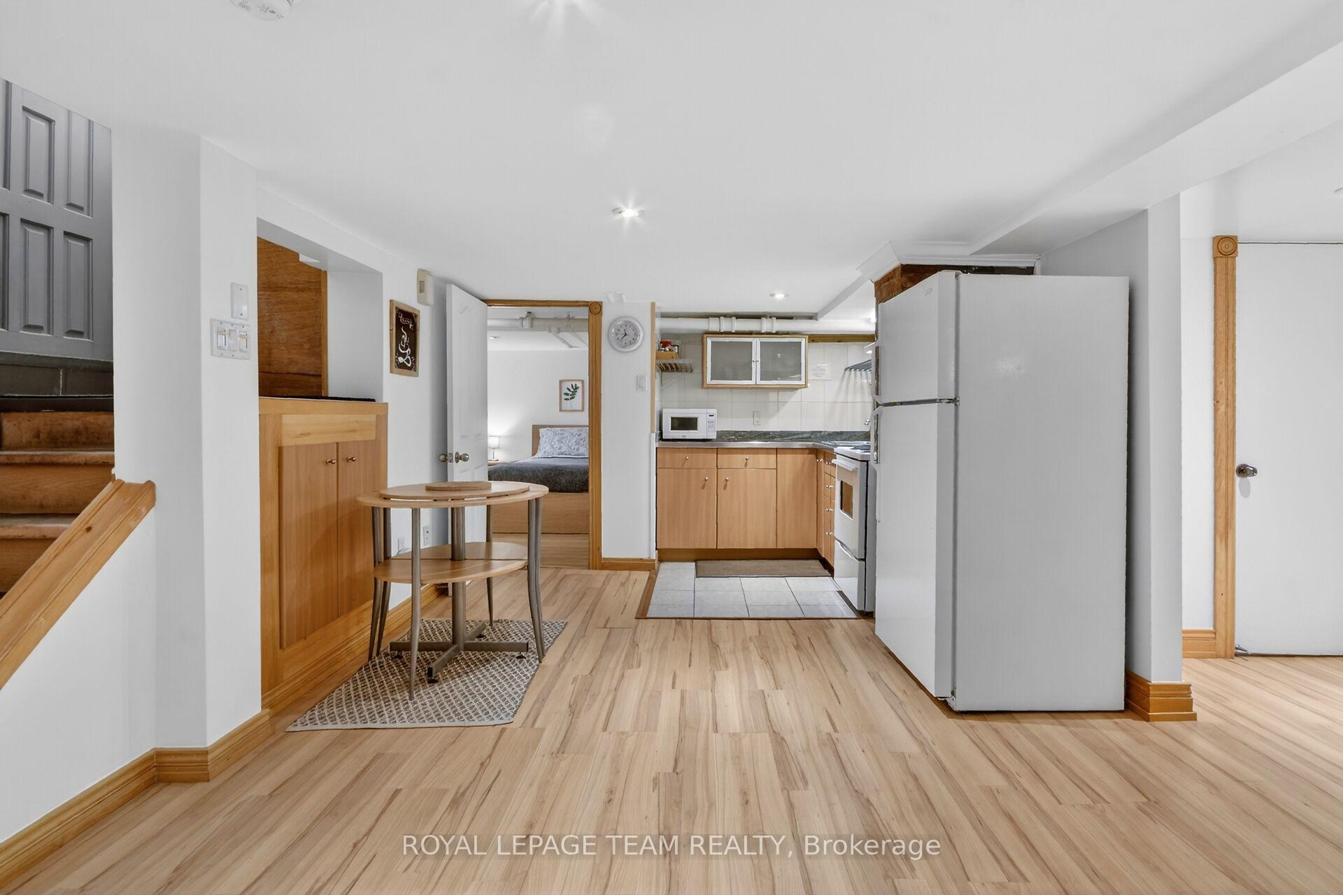 Photo 26 of 64 Delaware Avenue, Ottawa, Ottawa Centre/Golden Triangle — HOMEH
