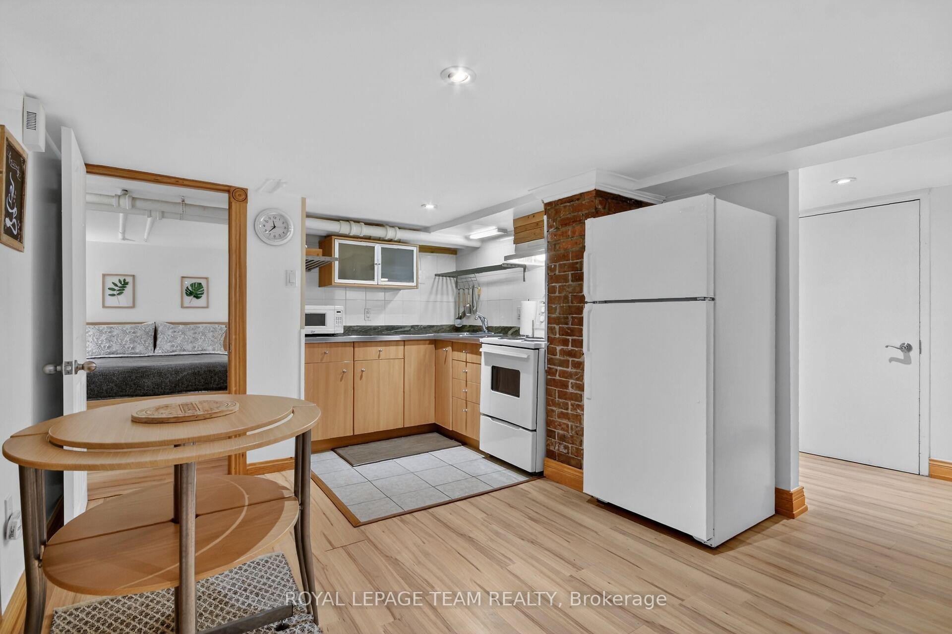 Photo 28 of 64 Delaware Avenue, Ottawa, Ottawa Centre/Golden Triangle — HOMEH