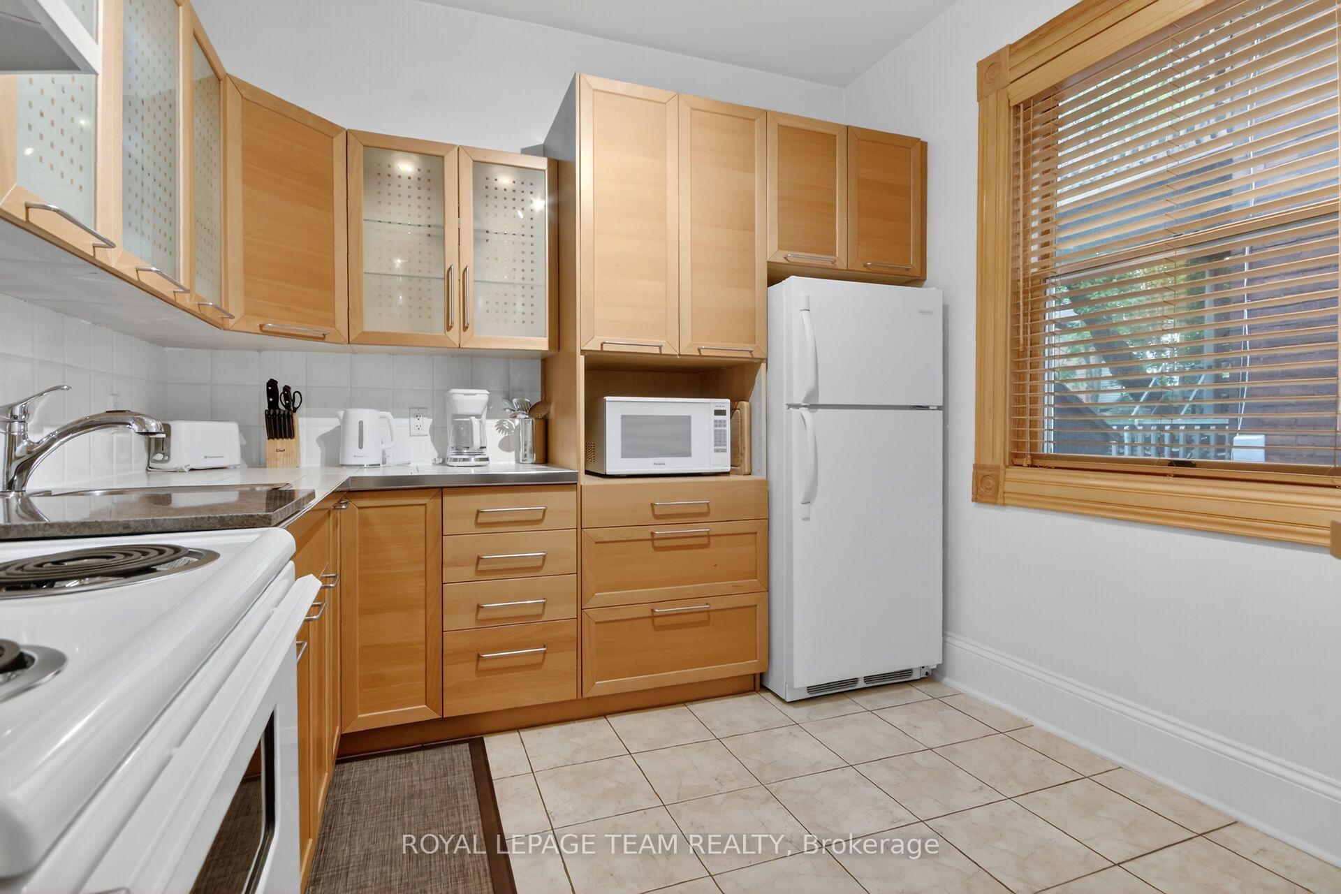 Photo 35 of 64 Delaware Avenue, Ottawa, Ottawa Centre/Golden Triangle — HOMEH