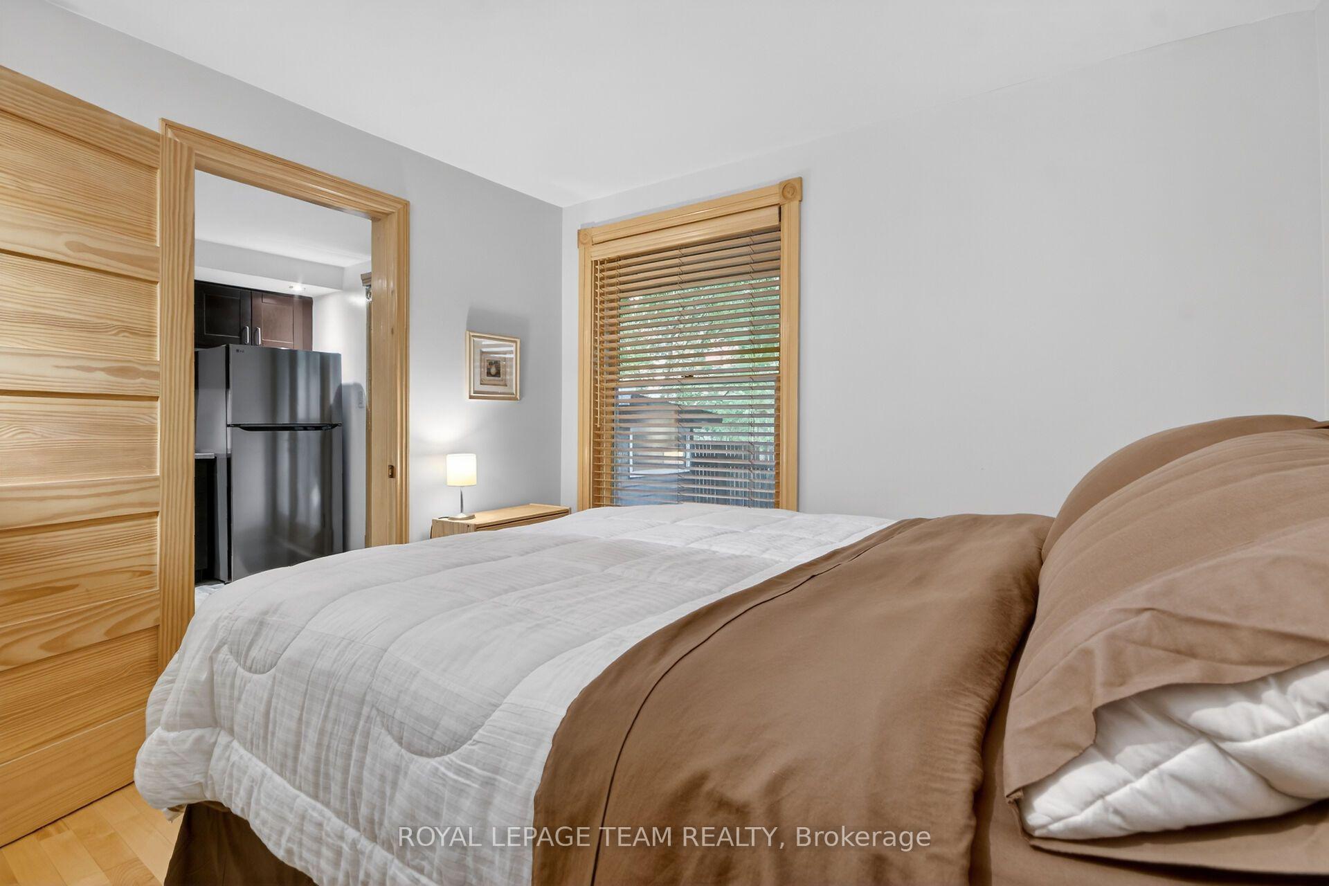 Photo 38 of 64 Delaware Avenue, Ottawa, Ottawa Centre/Golden Triangle — HOMEH