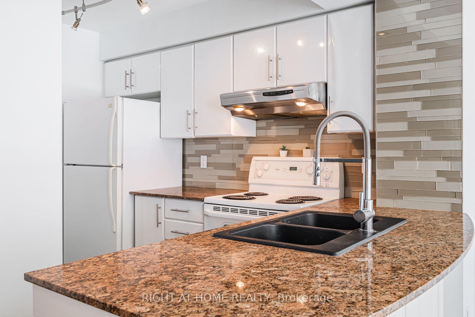 Photo 5 of Unit 459, 313 Richmond Street E, Toronto, Moss Park — HOMEH