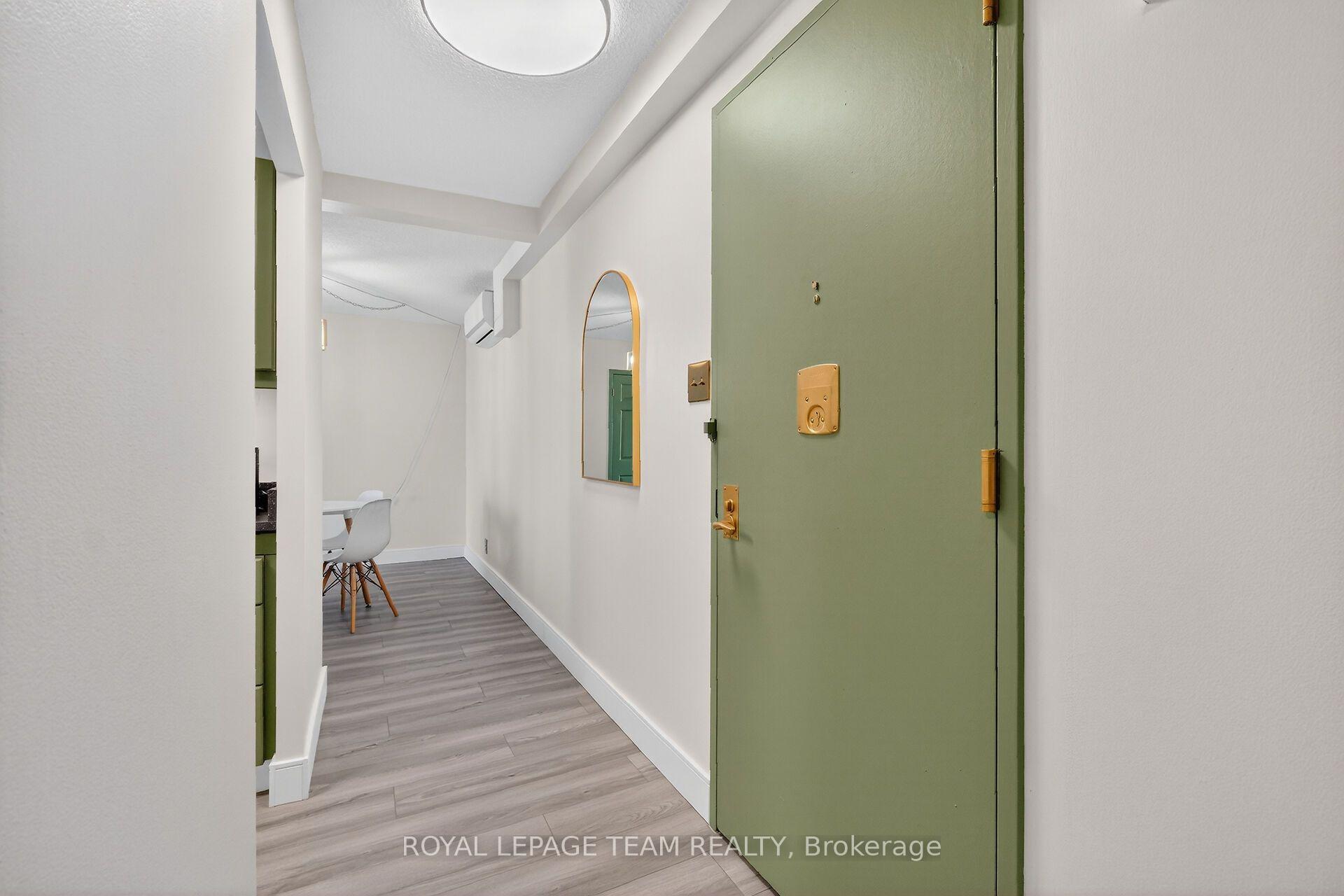 Photo 8 of Unit 1809, 515 St Laurent Boulevard, Ottawa, Viscount Alexander Park — HOMEH