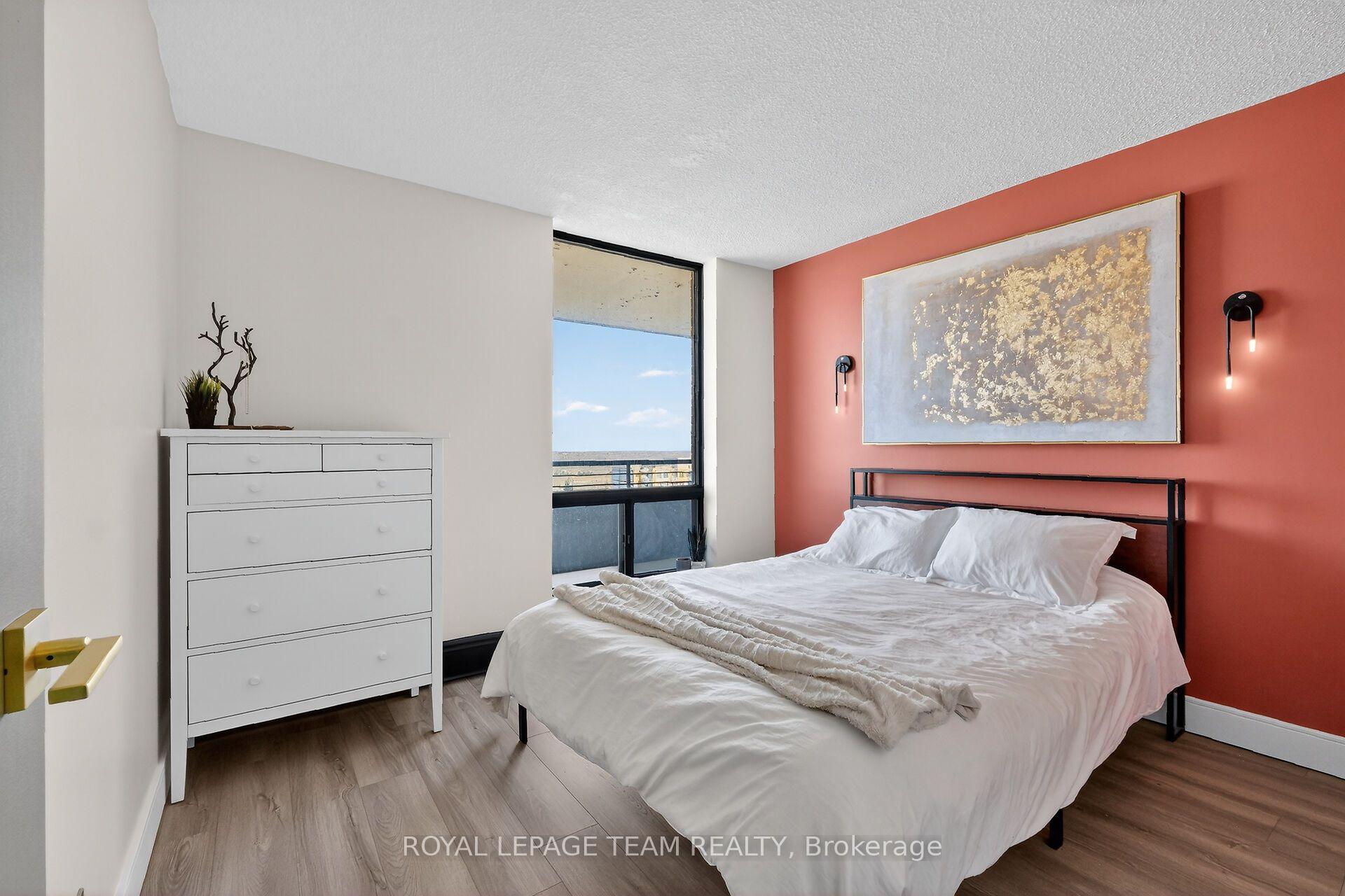 Photo 25 of Unit 1809, 515 St Laurent Boulevard, Ottawa, Viscount Alexander Park — HOMEH