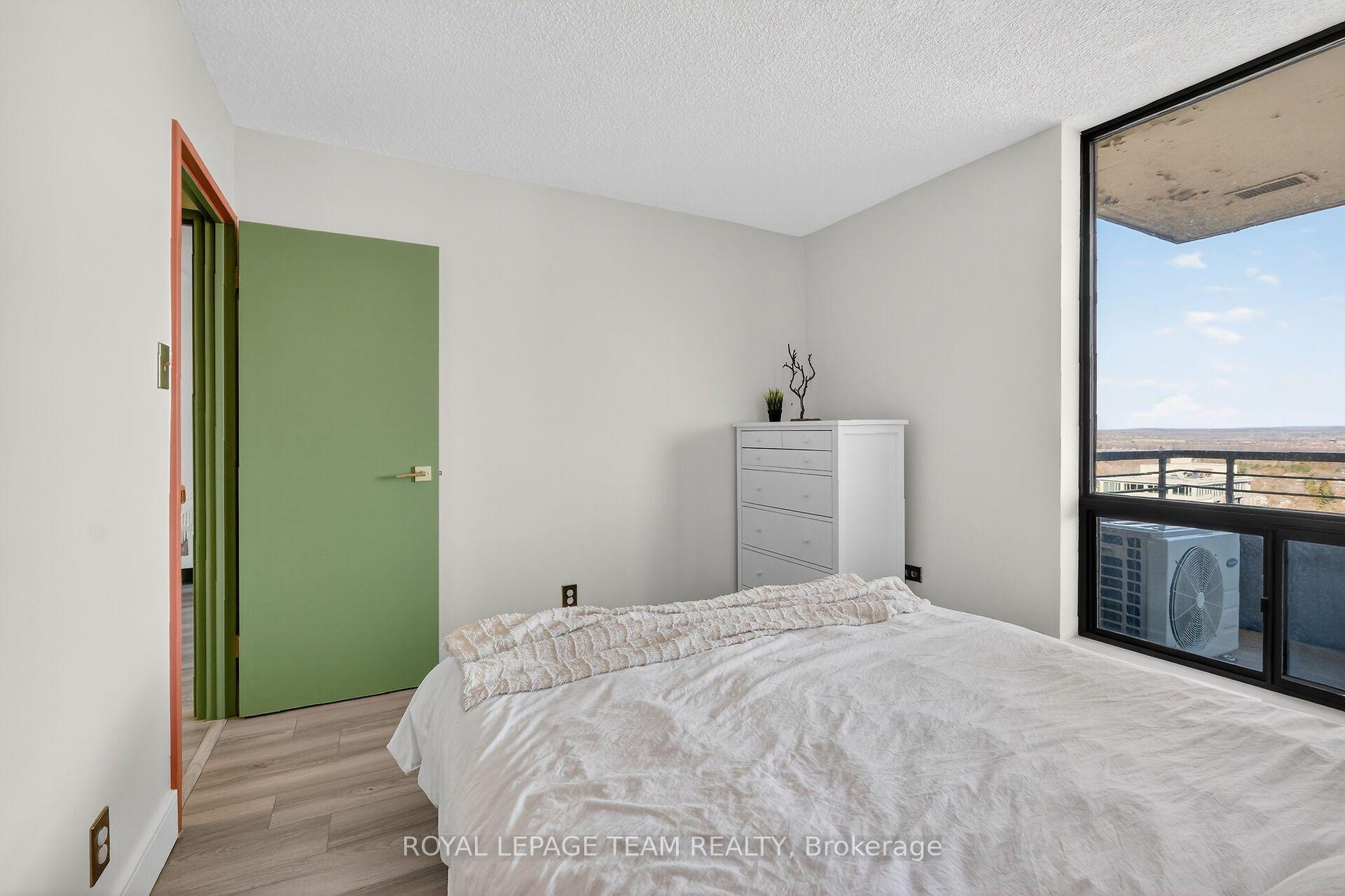 Photo 28 of Unit 1809, 515 St Laurent Boulevard, Ottawa, Viscount Alexander Park — HOMEH