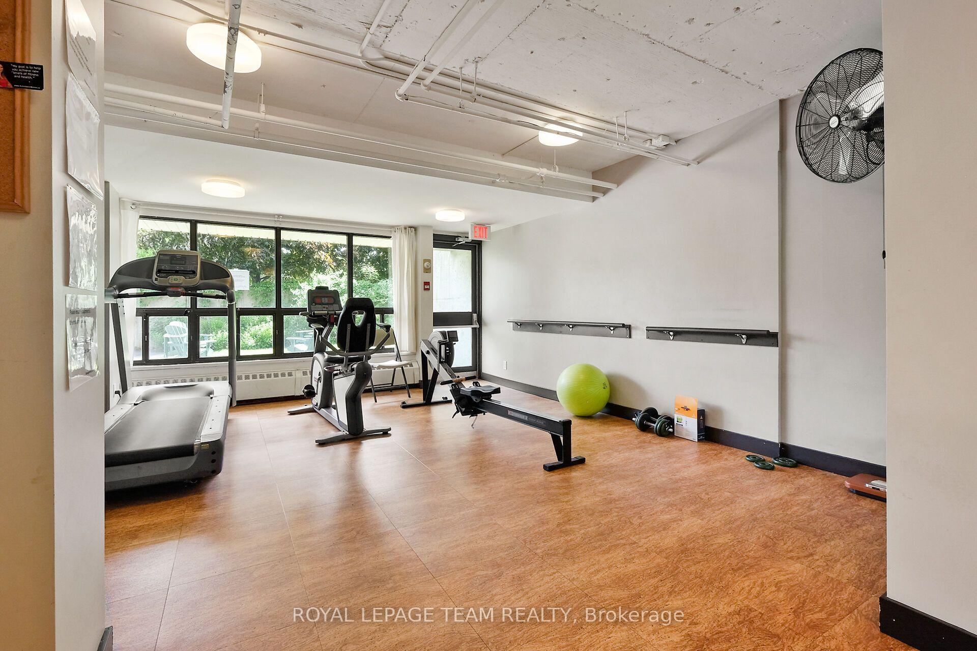 Photo 39 of Unit 1809, 515 St Laurent Boulevard, Ottawa, Viscount Alexander Park — HOMEH