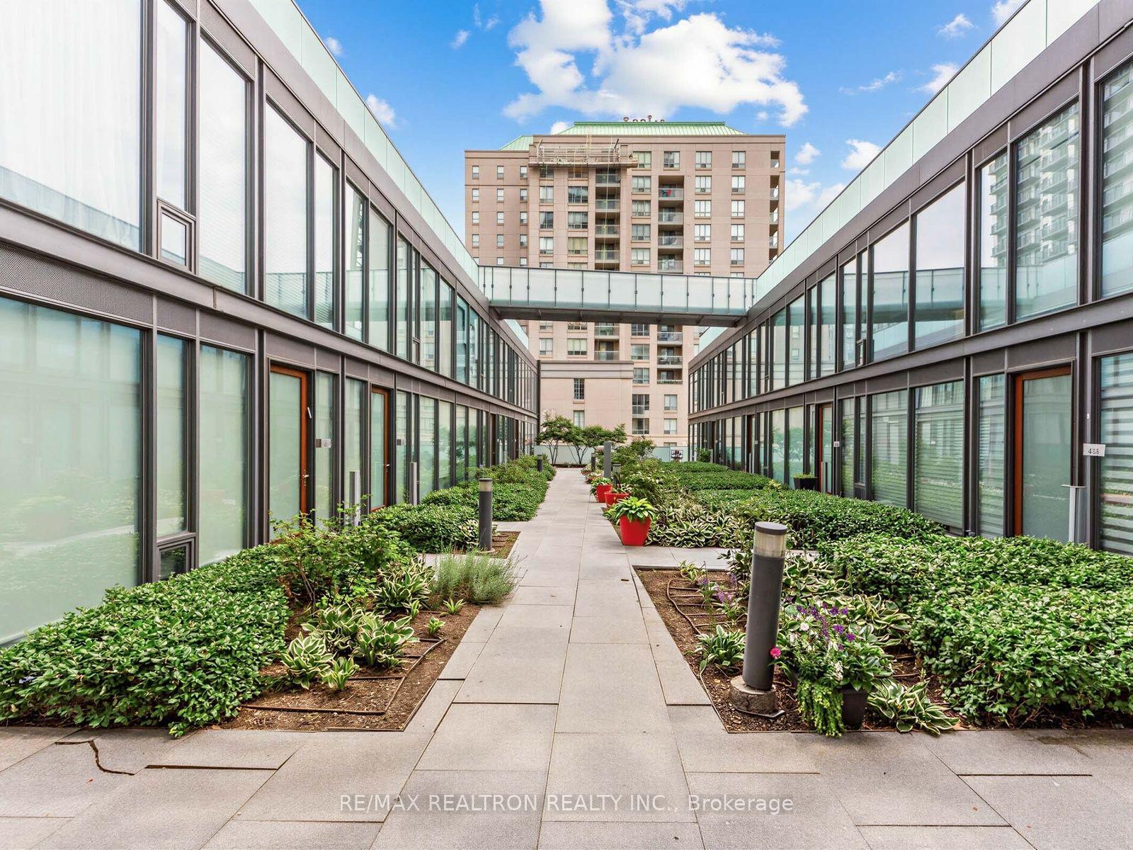 Photo 6 of Unit 407, 1815 Yonge Street, Toronto, Mount Pleasant West — HOMEH