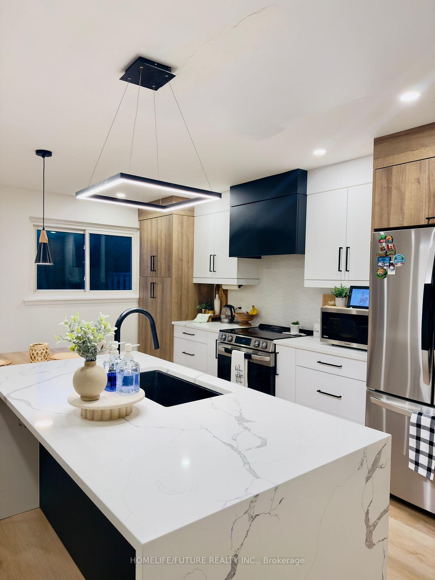 Photo 10 of Unit 51, 51 Paulander Drive, Kitchener, Victoria Hills — HOMEH