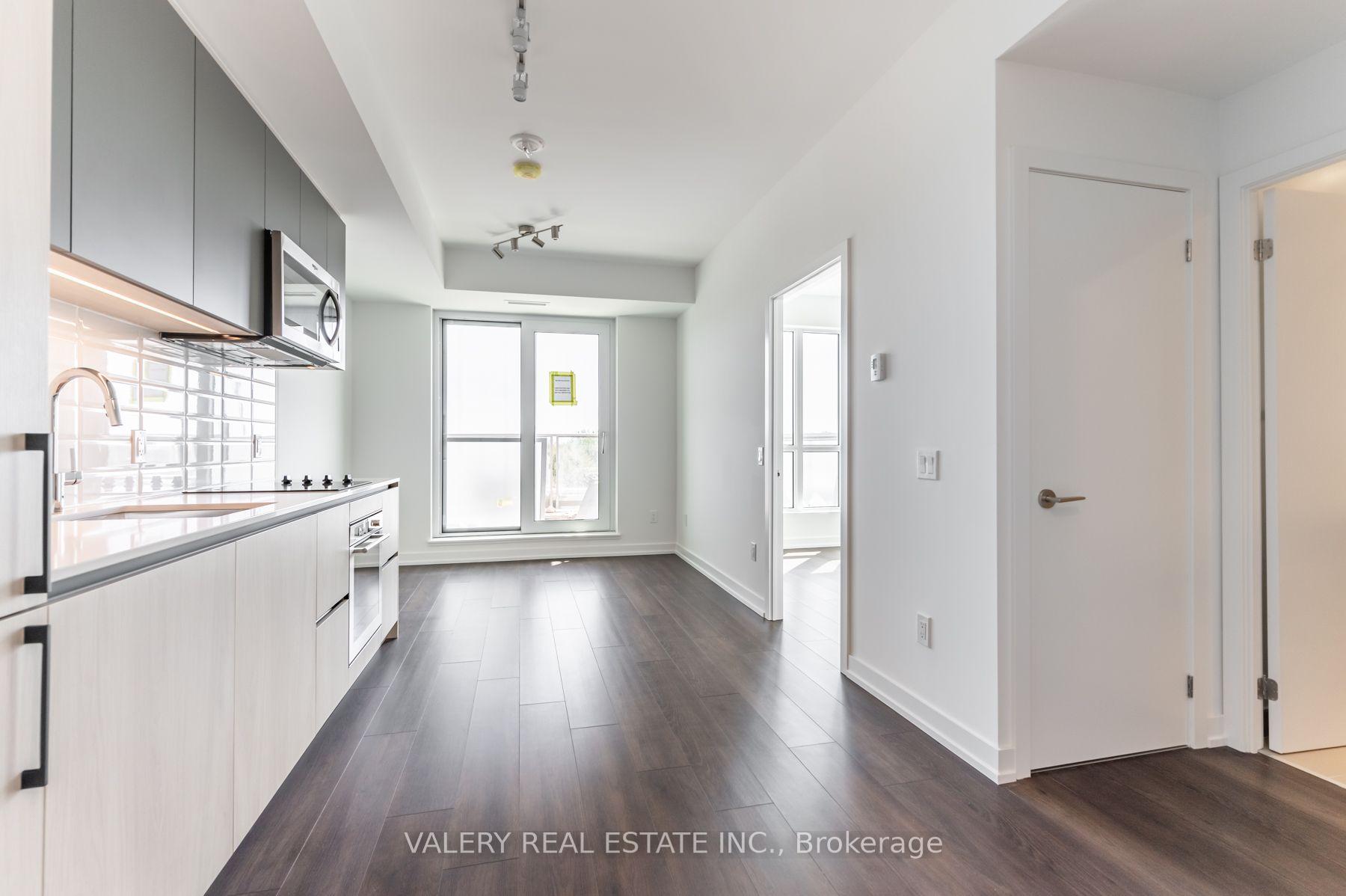 Photo of Unit 631, 150 Logan Avenue
