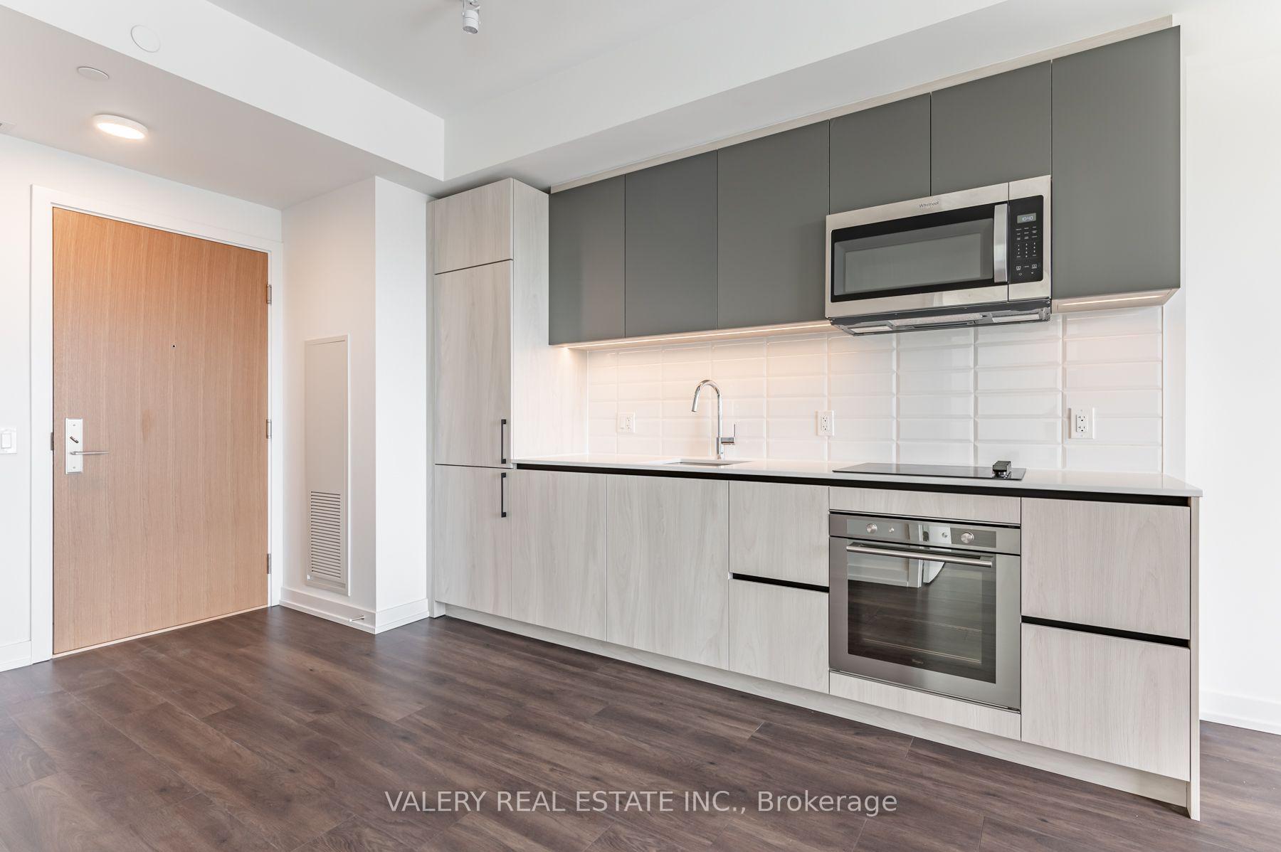 Photo 3 of Unit 631, 150 Logan Avenue, Toronto, South Riverdale — HOMEH