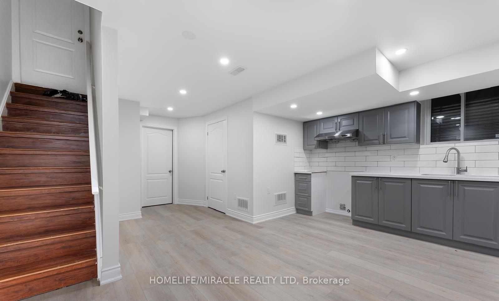 Photo 10 of Unit Bsmt, 21 Palm Tree Road, Brampton, Madoc — HOMEH