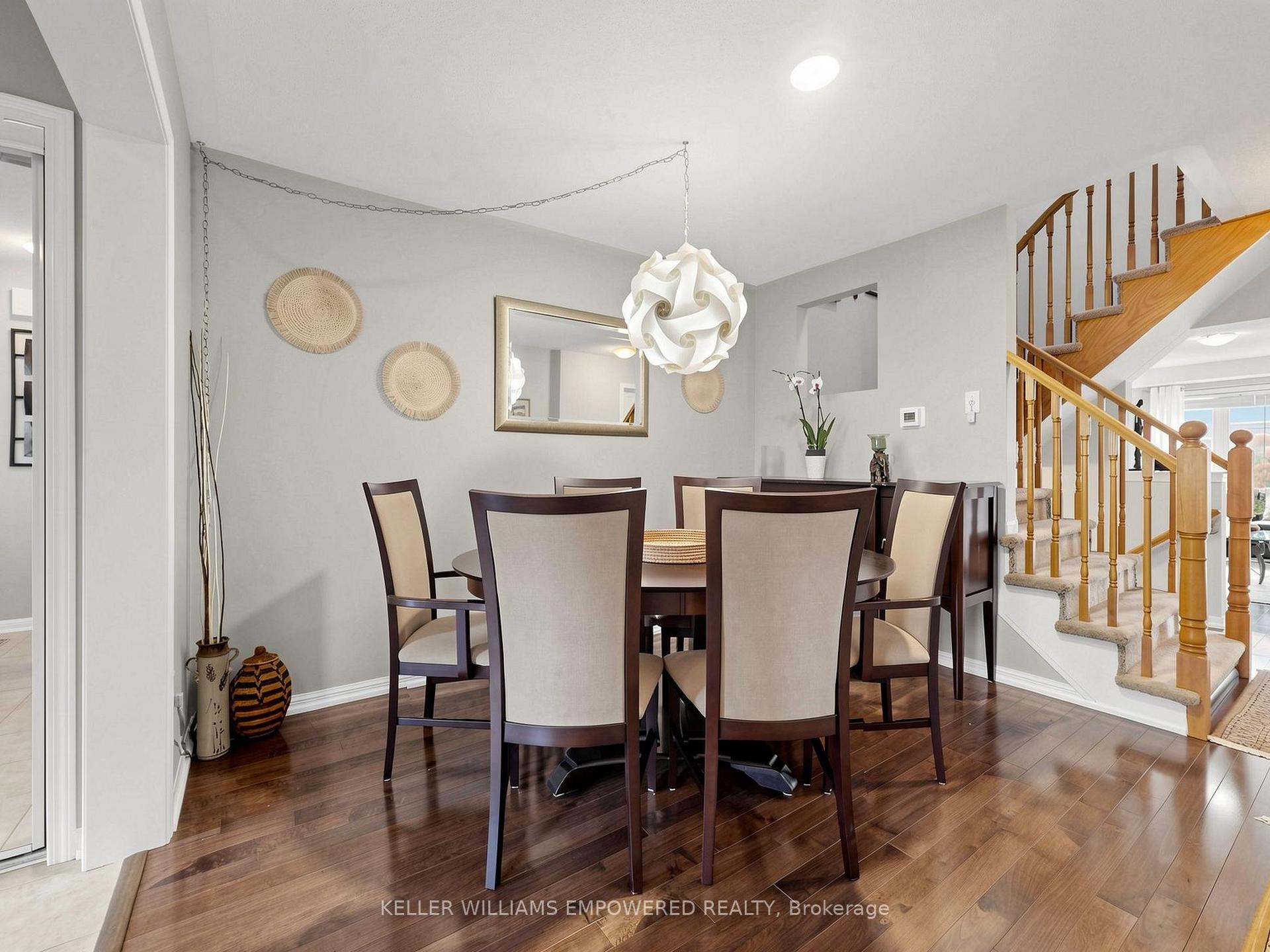 Photo 26 of 203 Chilcott Crescent, Newmarket, Woodland Hill — HOMEH