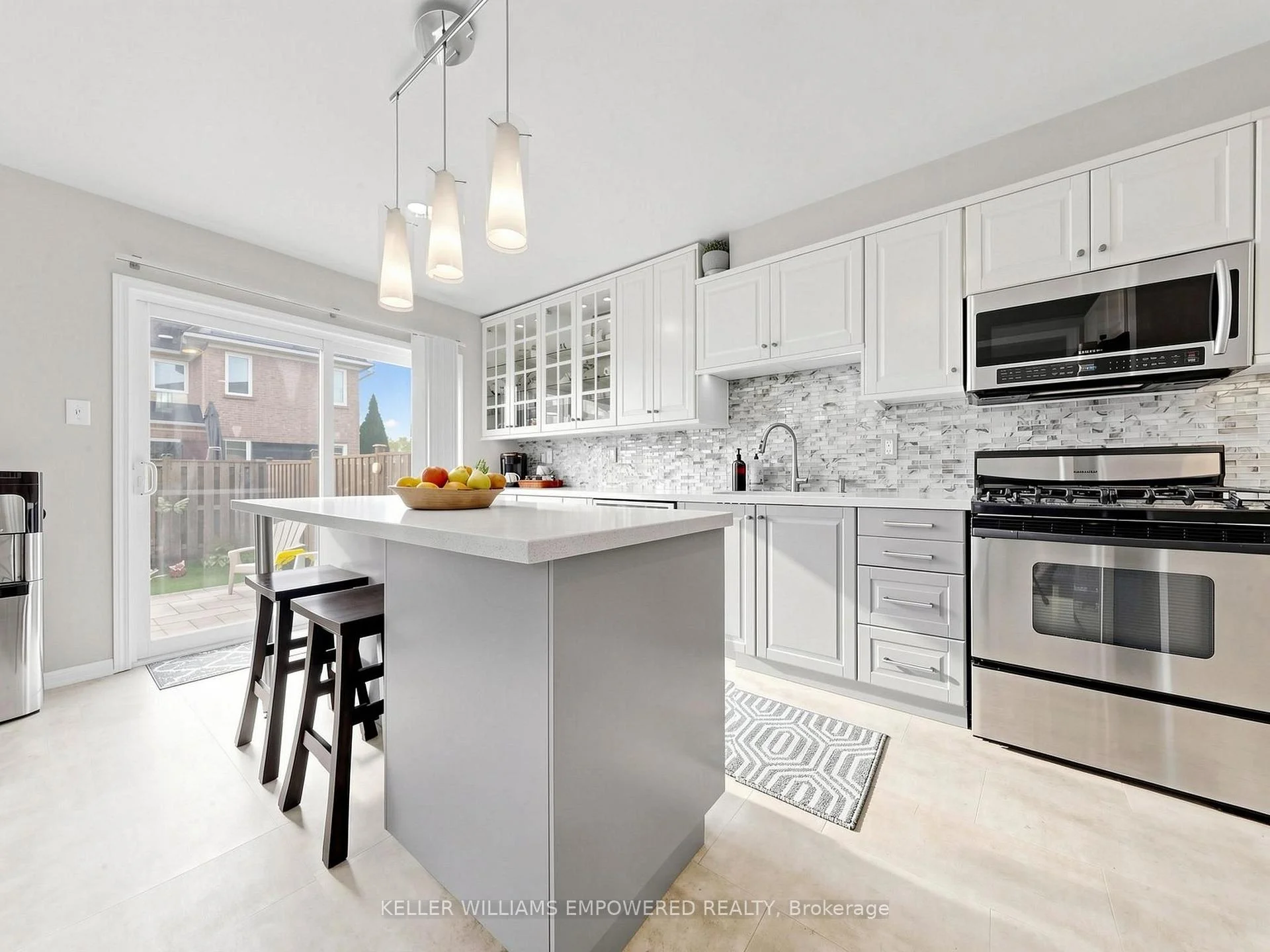 Photo 21 of 203 Chilcott Crescent, Newmarket, Woodland Hill — HOMEH