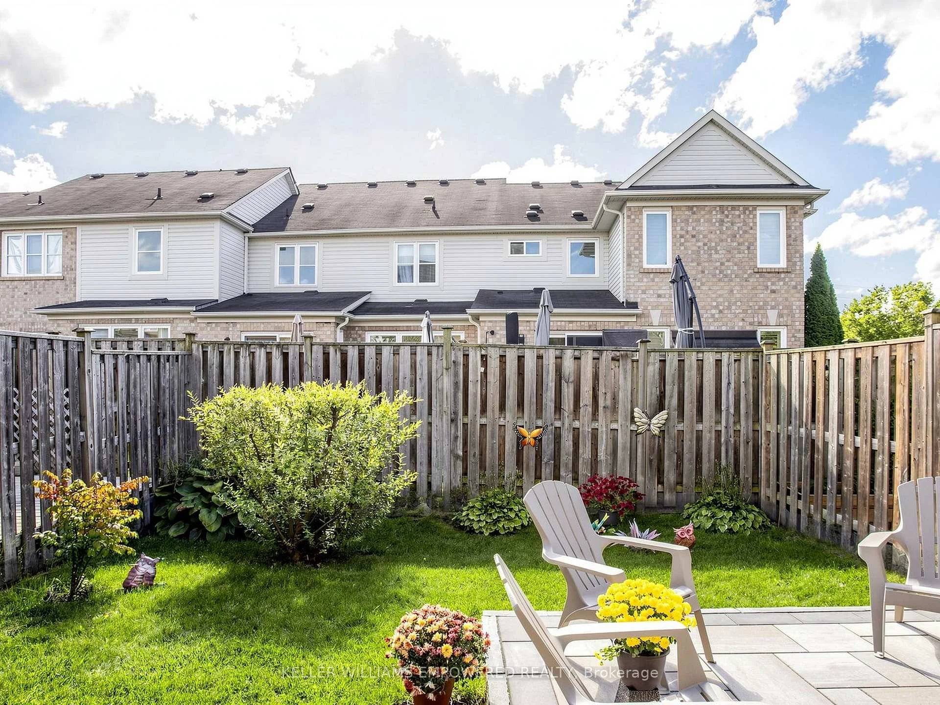 Photo 94 of 203 Chilcott Crescent, Newmarket, Woodland Hill — HOMEH