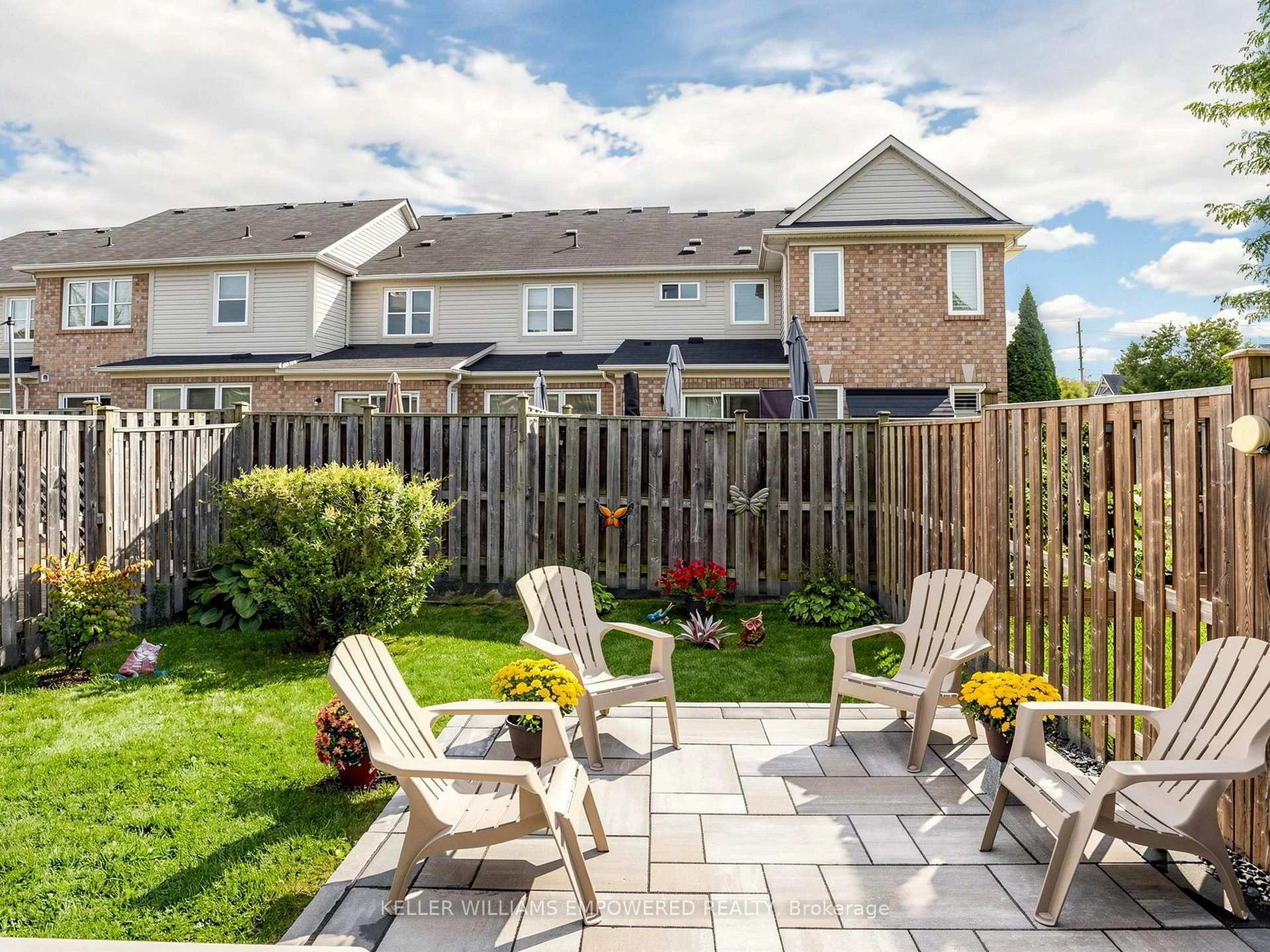 Photo 97 of 203 Chilcott Crescent, Newmarket, Woodland Hill — HOMEH
