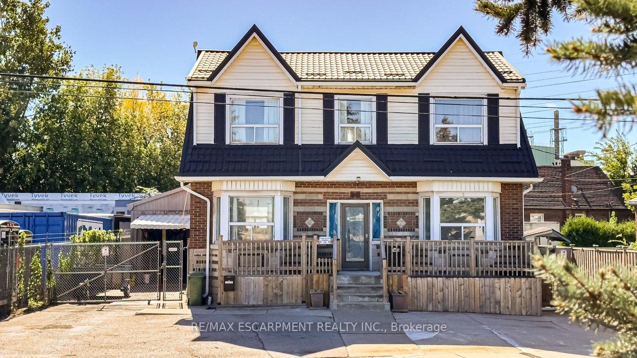 Photo of 548 Beach Road