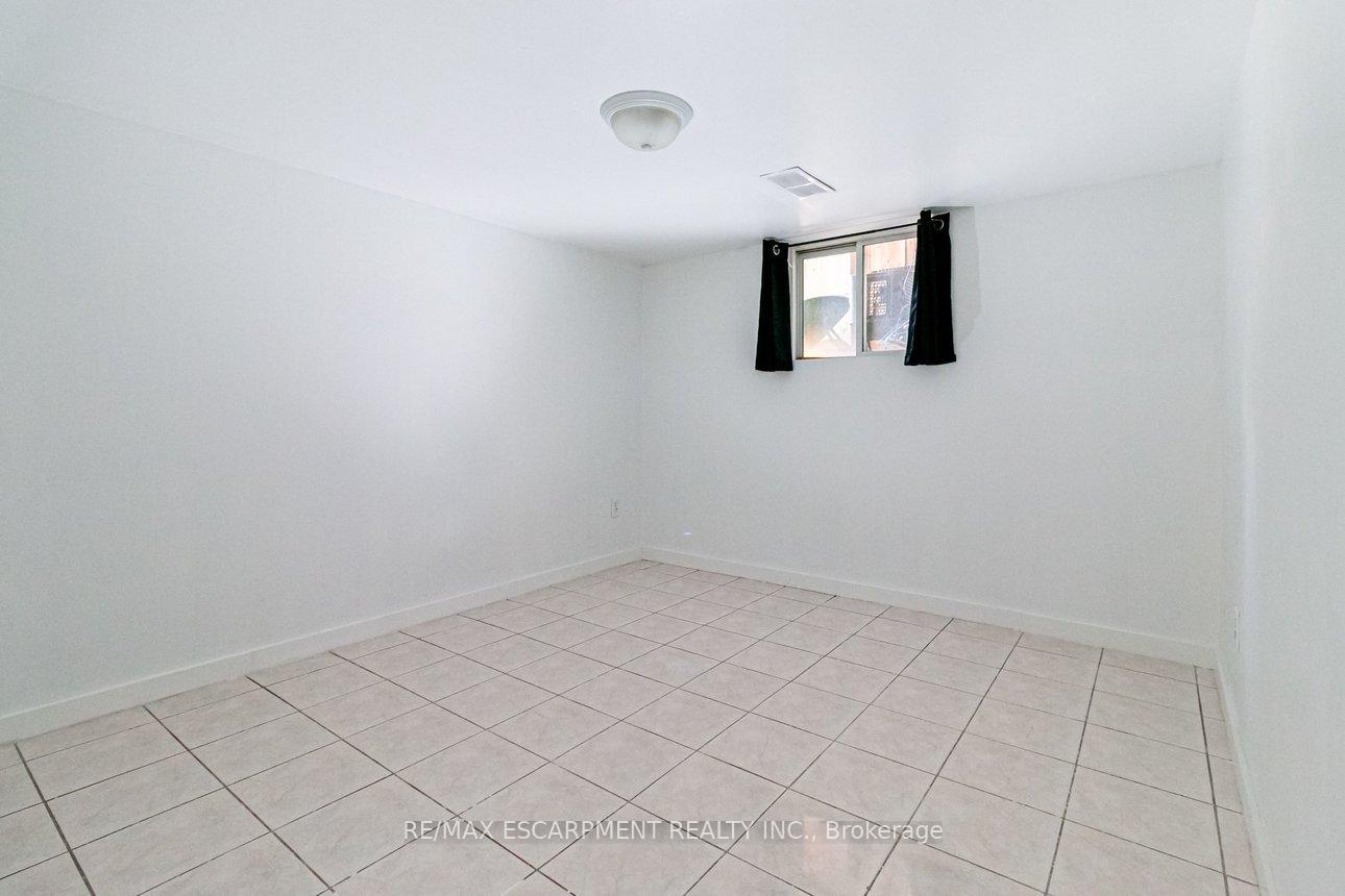 Photo 31 of 548 Beach Road, Hamilton, Parkview — HOMEH