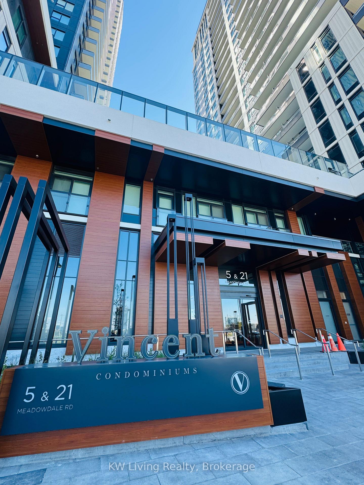 Photo 2 of Unit 1108, 21 Meadowdale Road, Vaughan, Vaughan Corporate Centre — HOMEH