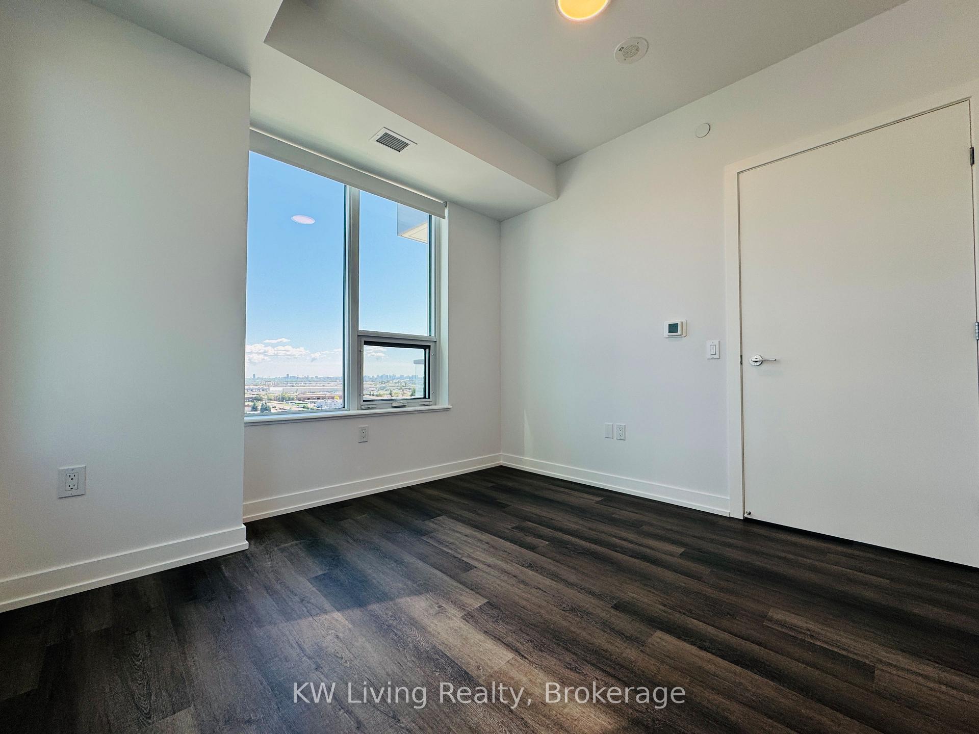 Photo 8 of Unit 1108, 21 Meadowdale Road, Vaughan, Vaughan Corporate Centre — HOMEH