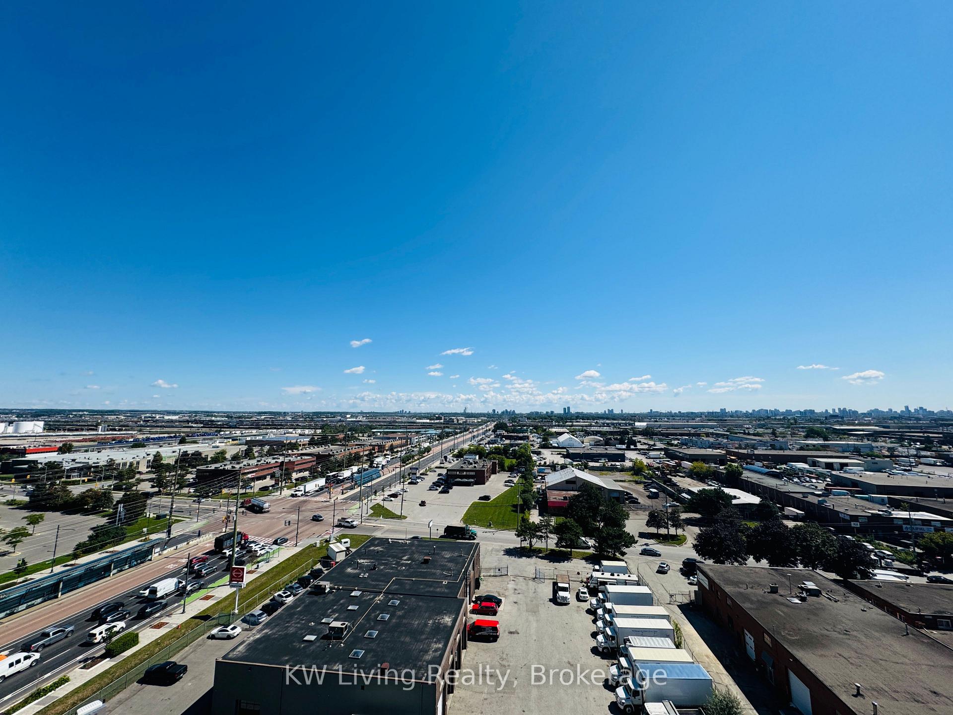 Photo 10 of Unit 1108, 21 Meadowdale Road, Vaughan, Vaughan Corporate Centre — HOMEH