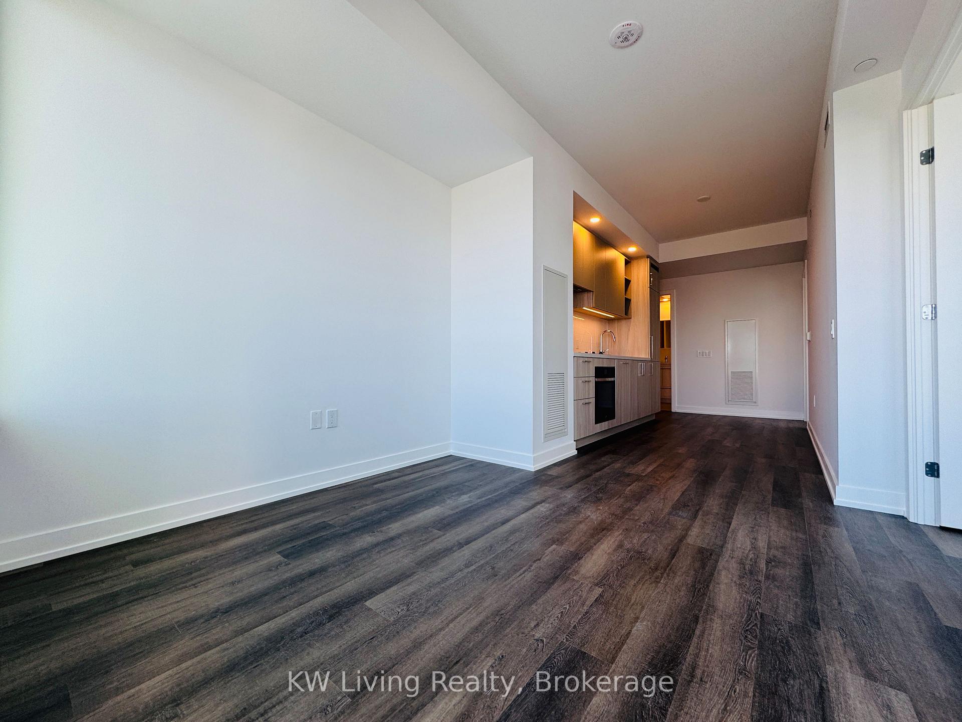 Photo 11 of Unit 1108, 21 Meadowdale Road, Vaughan, Vaughan Corporate Centre — HOMEH